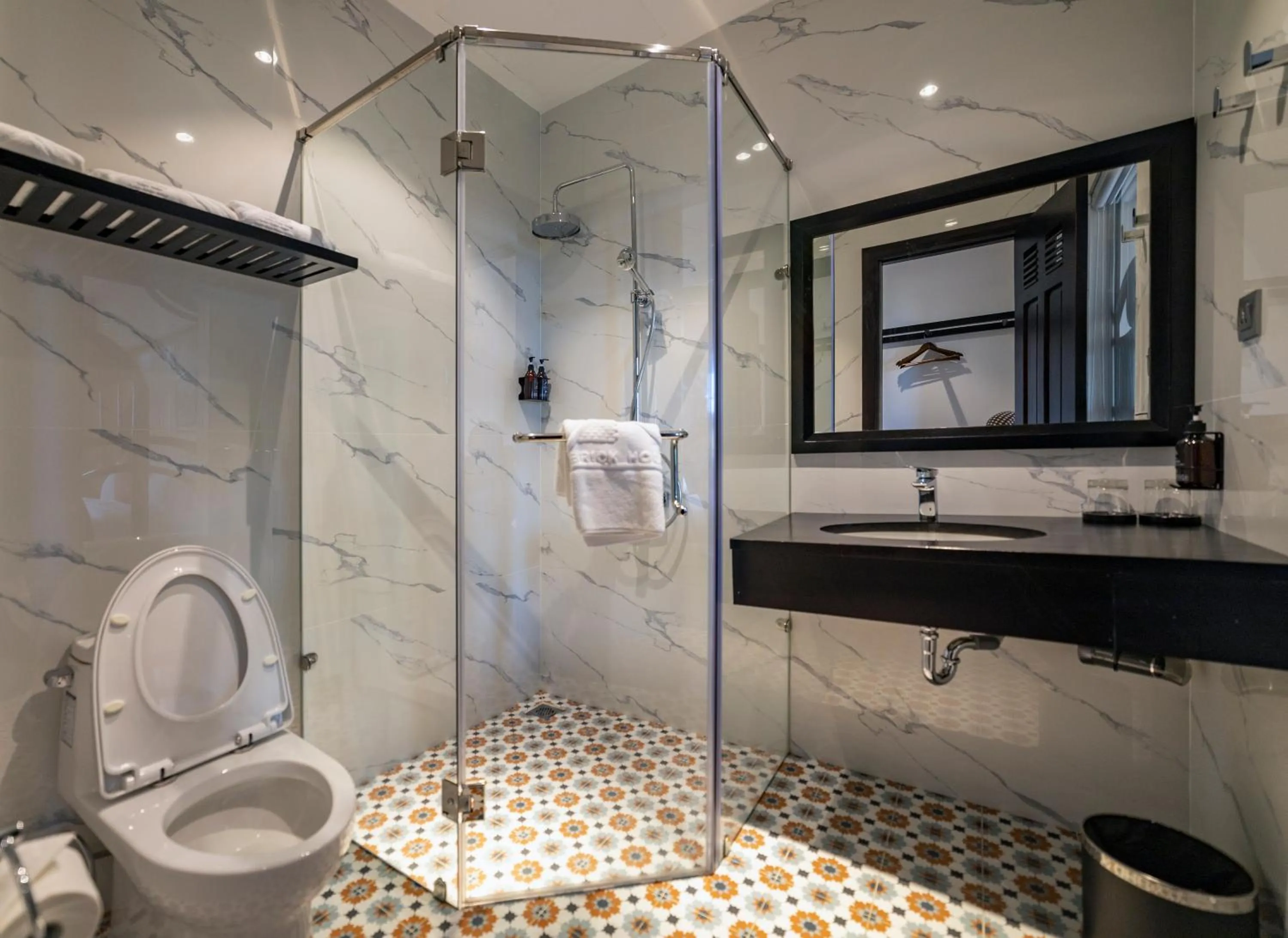 Toilet in Brick House Dalat Hotel