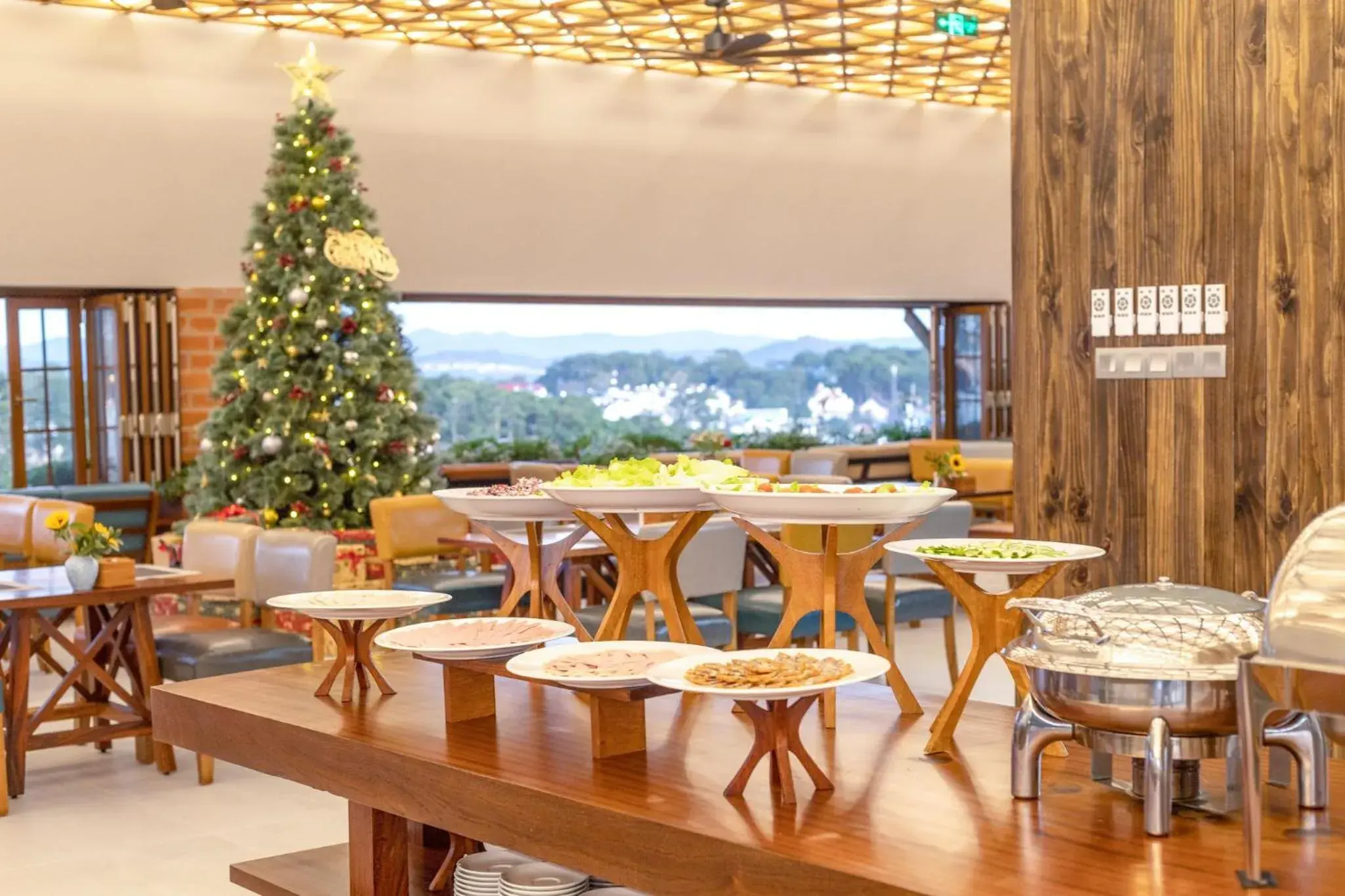 Restaurant/places to eat in Brick House Dalat Hotel Restaurant/places to eat in Brick House Dalat Hotel