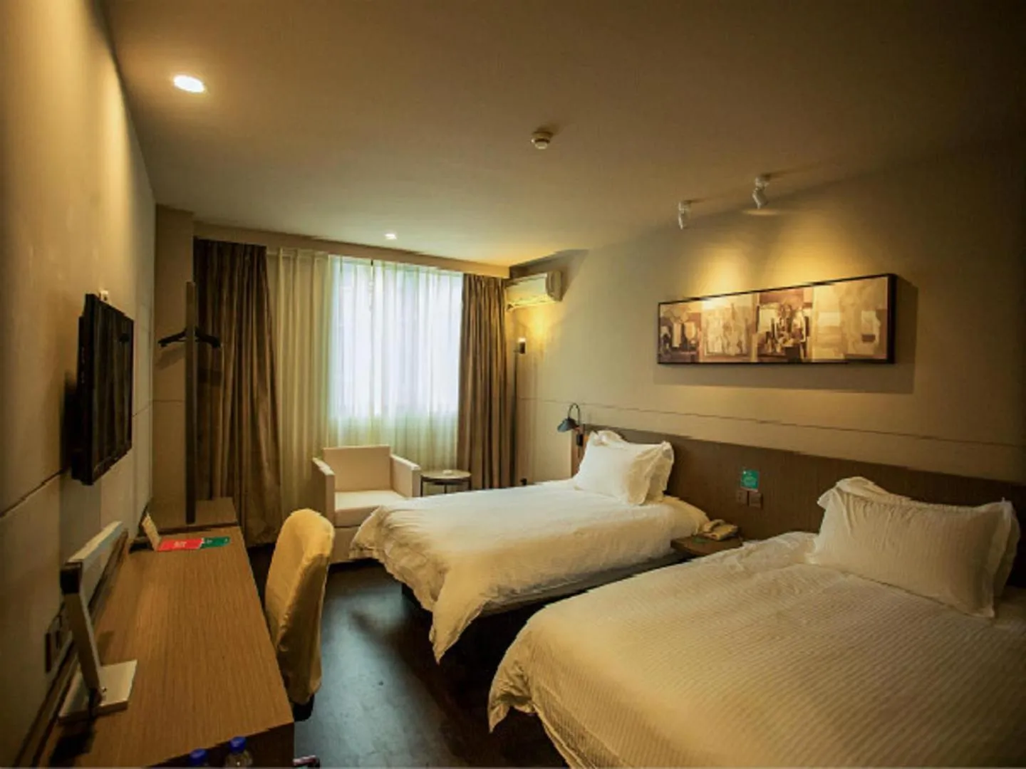 Jinjiang Inn Select Zhenjiang Xijingdu Daxi Road
