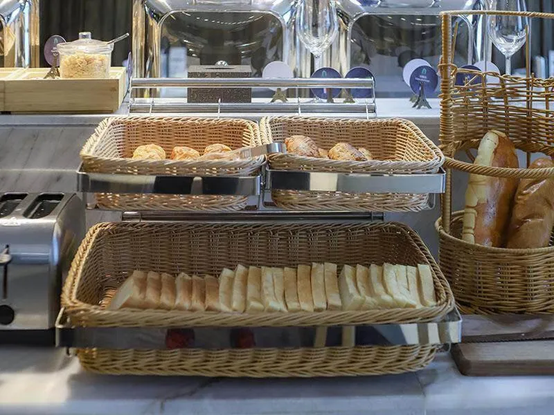 Campanile Yangzhou Slender West Lake