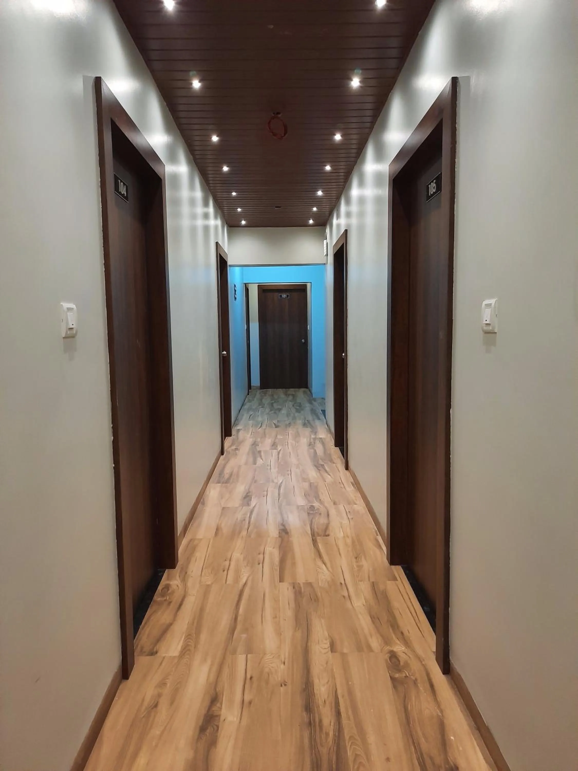 Inner courtyard view in Raapan Beach Resort