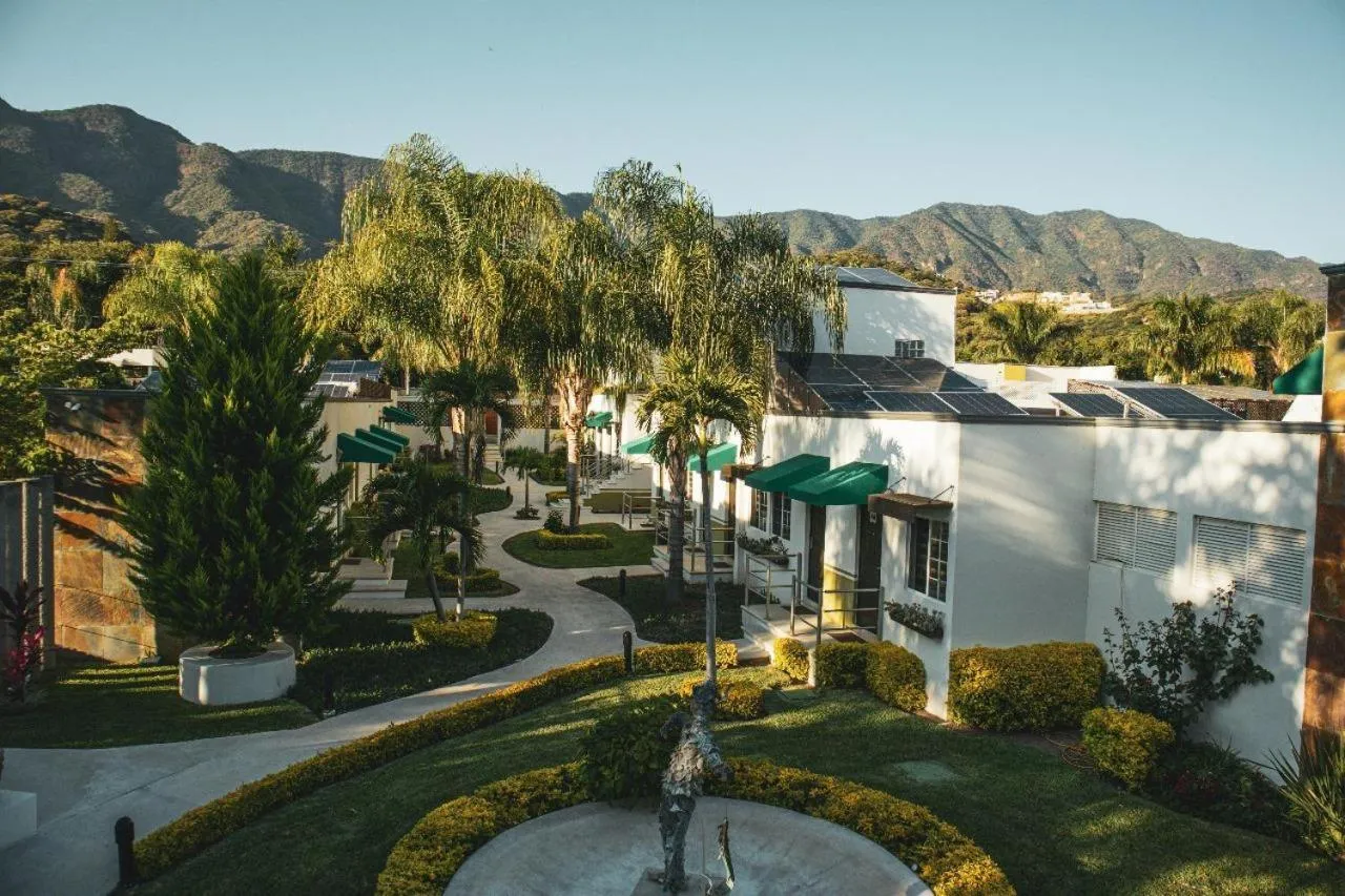 Property building in Hotel del Pescador