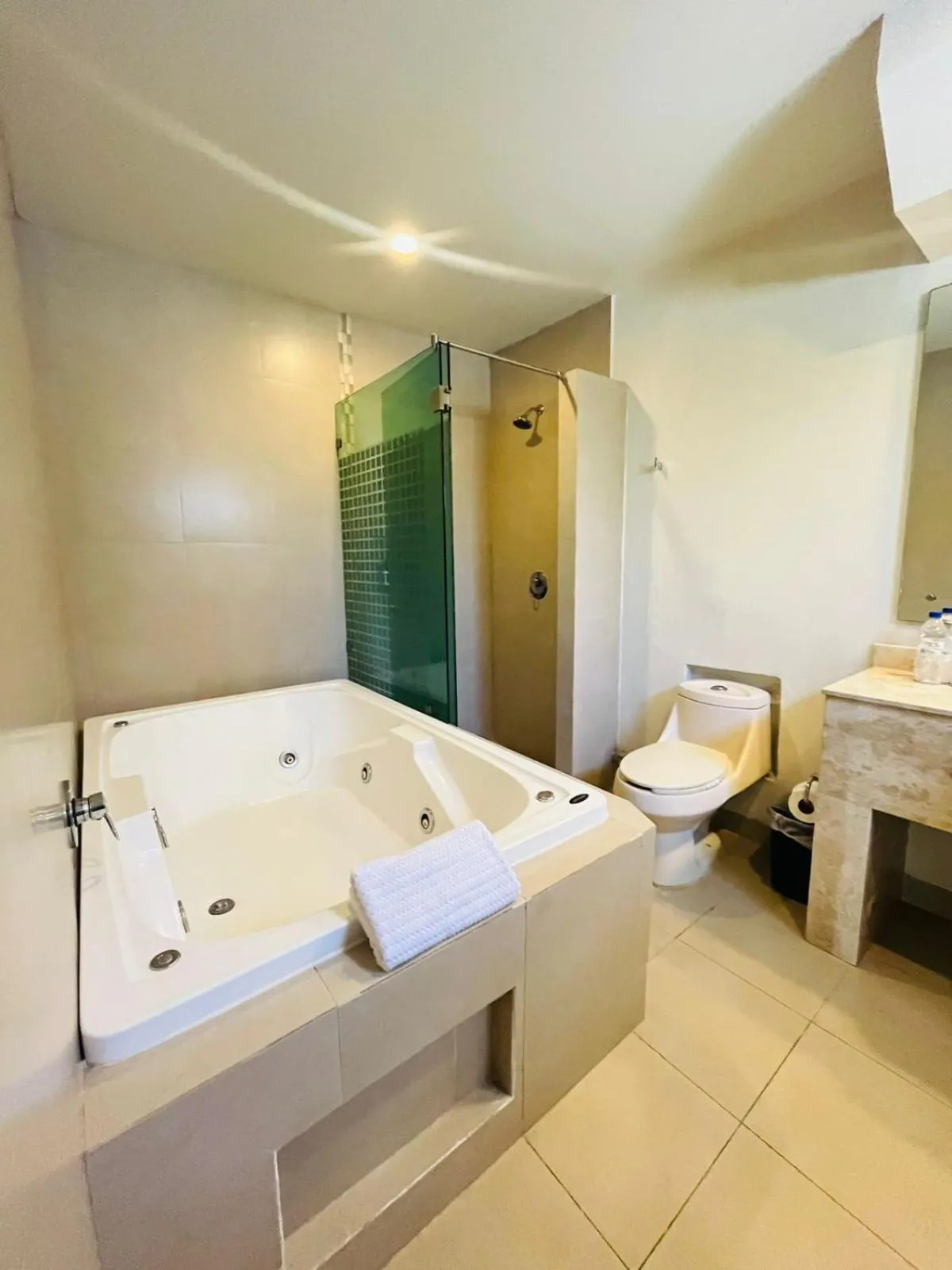 Hot Tub in Hotel del Pescador