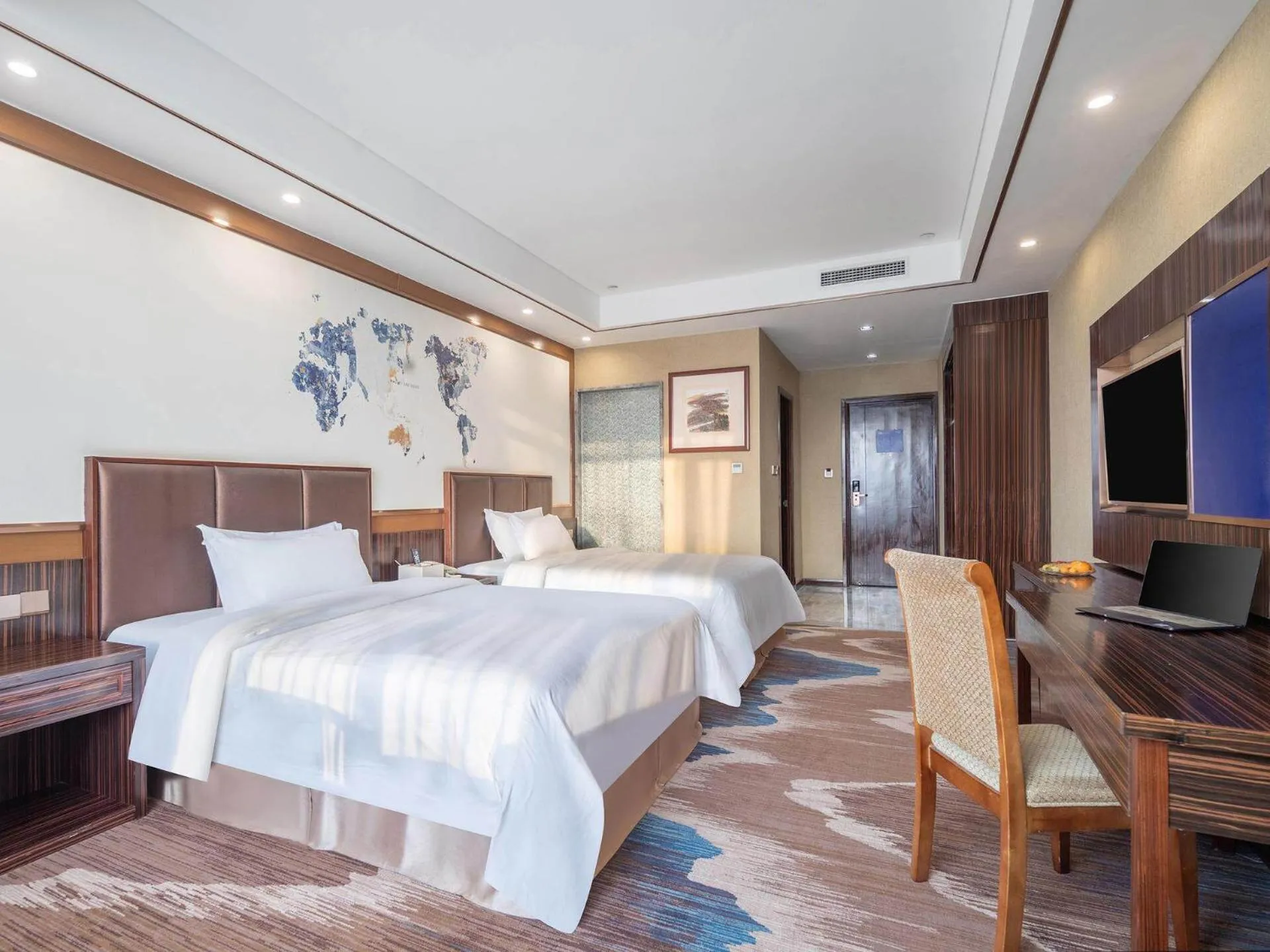 Kyriad Marvelous Hotel Weihai Railway Station