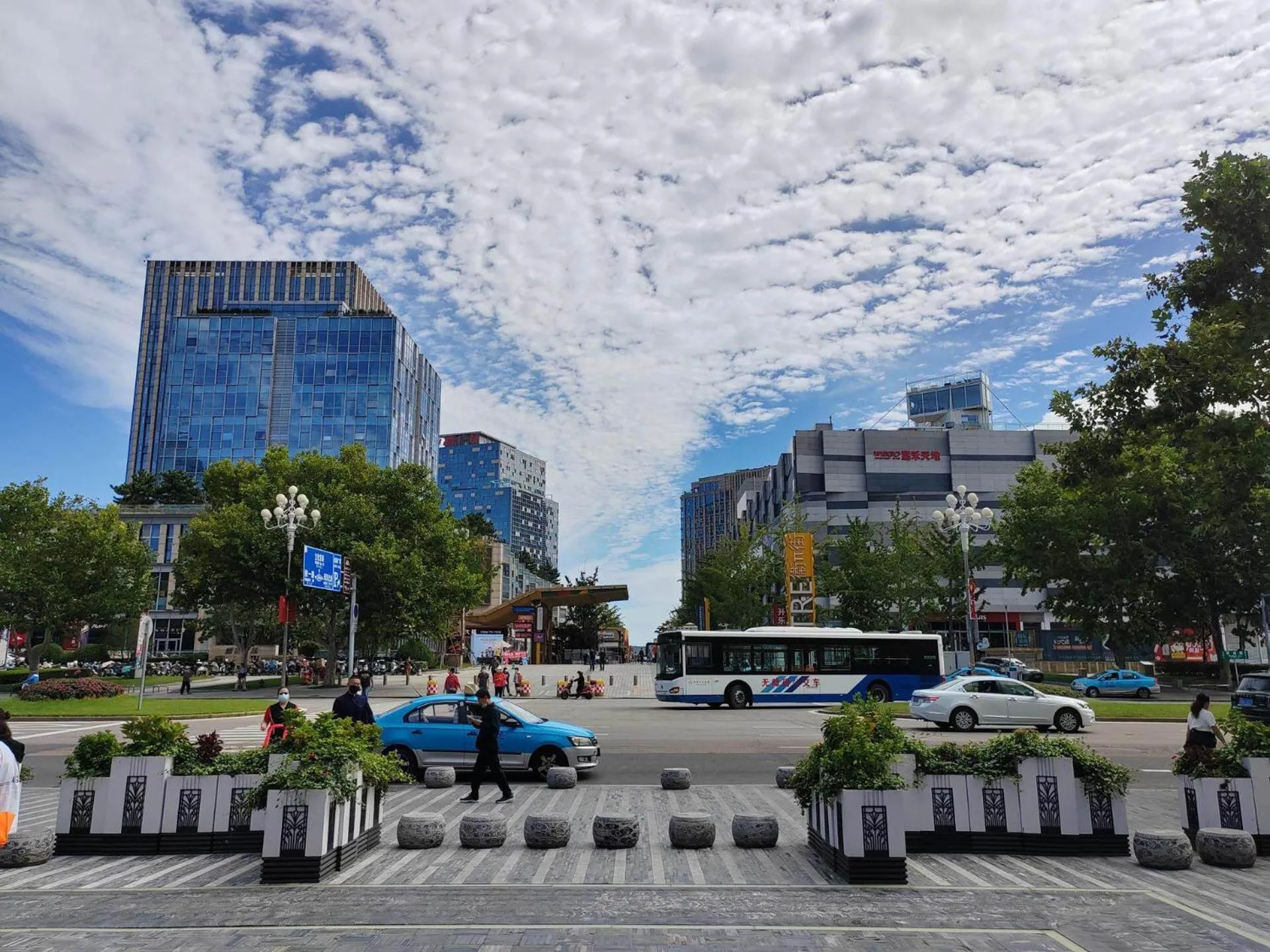 Kyriad Marvelous Hotel Weihai Happy Gate Weigao Plaza