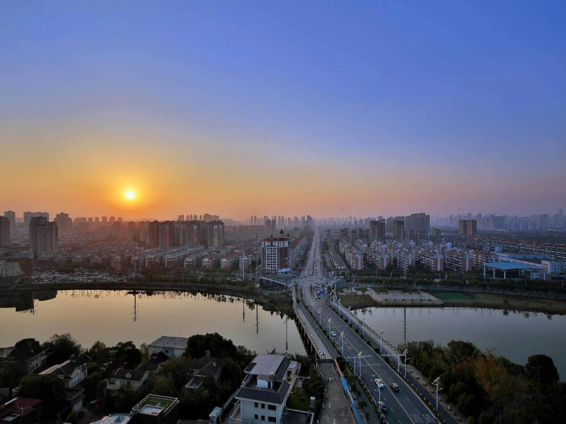 Kyriad Marvelous Hotel NanChang Xiang Lake Jinsha Avenue
