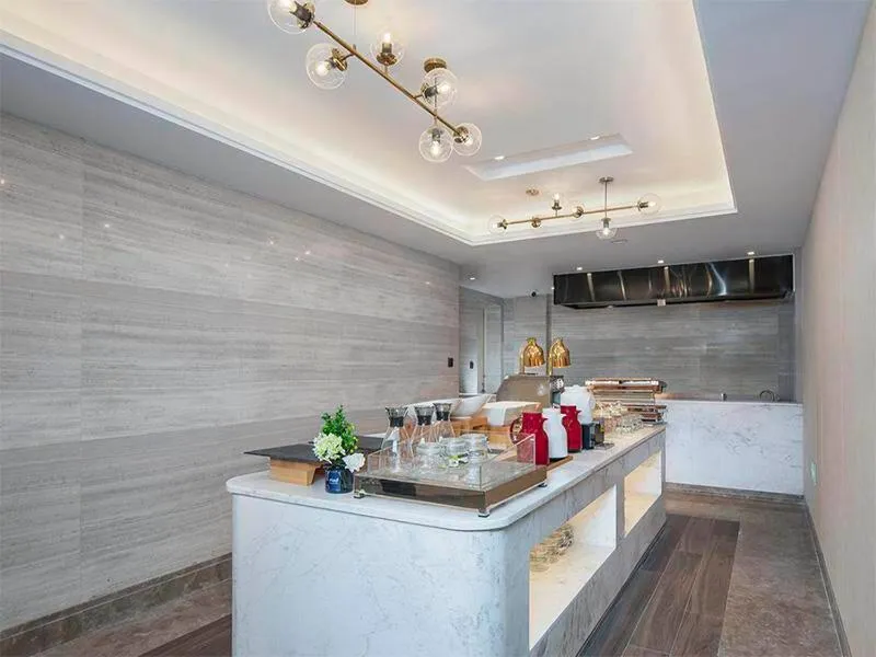 Kyriad Hotel Luoyang Longmen Railway Station