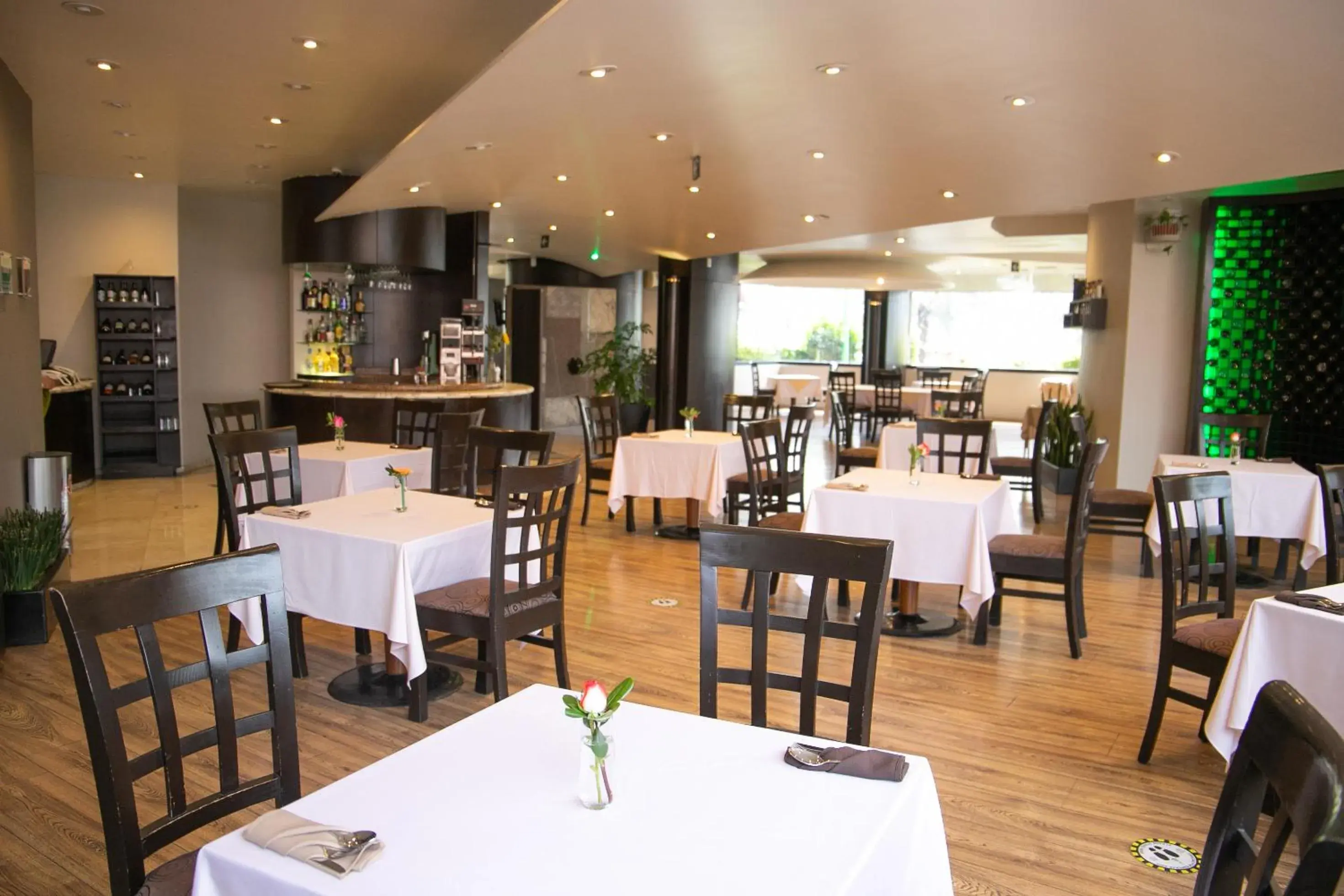 Restaurant/places to eat in Hotel Brasilia Restaurant/places to eat in Hotel Brasilia