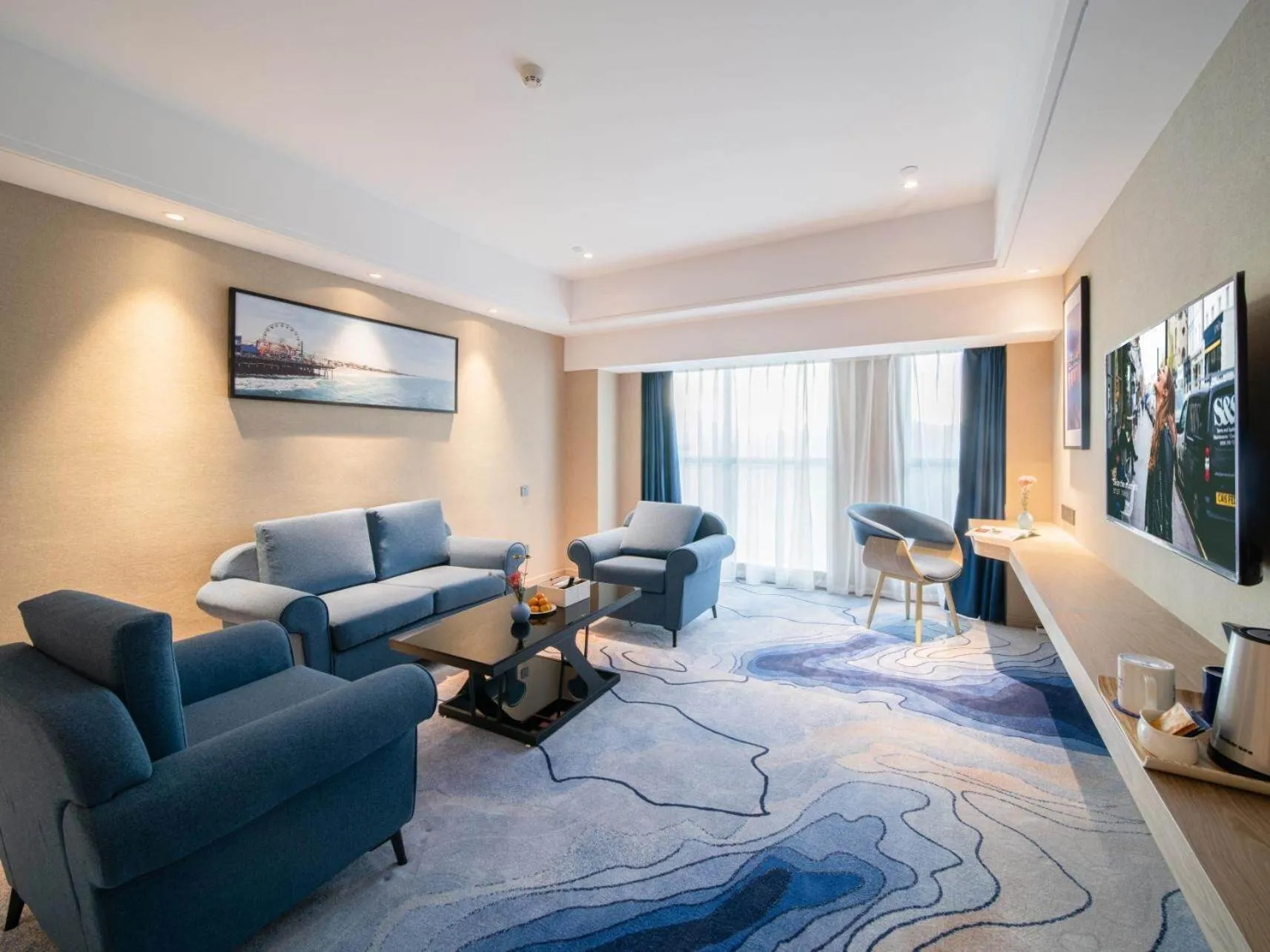 Kyriad Marvelous Hotel Heyuan Zijin Wanhui Plaza