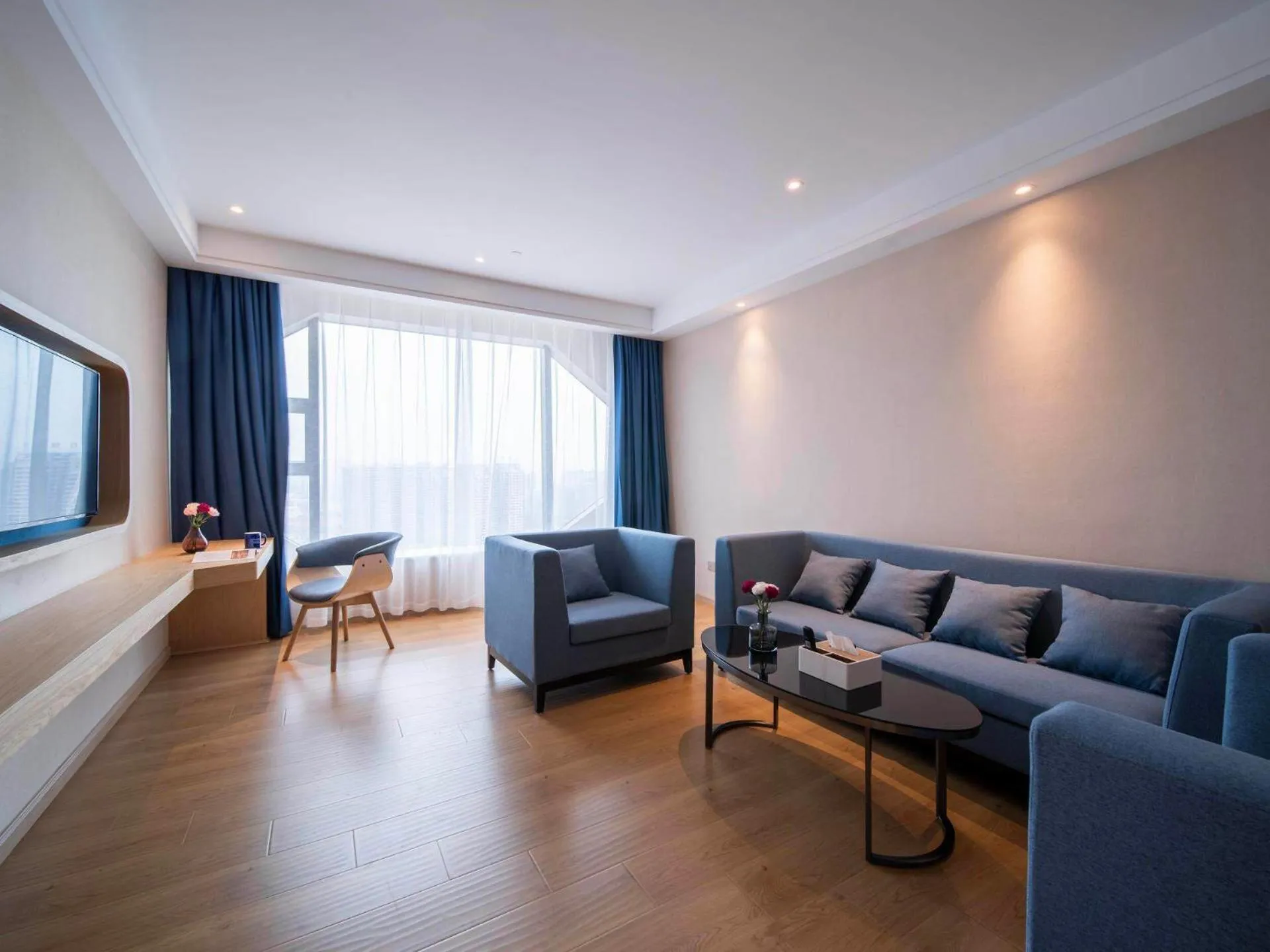 Kyriad Marvelous Hotel Heyuan Wanda Plaza