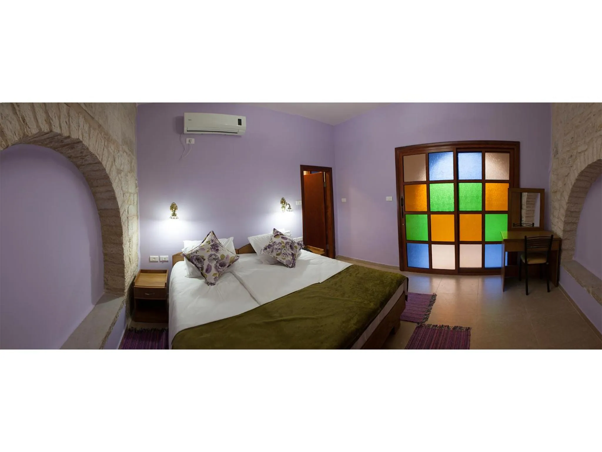 Photo of the whole room, Bed in Dar Sitti Aziza