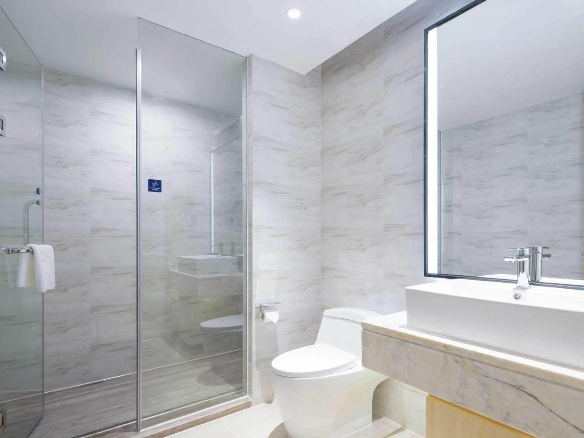 Kyriad Marvelous Hotel Shenzhen Linheng Plaza Liuyue Subway Station