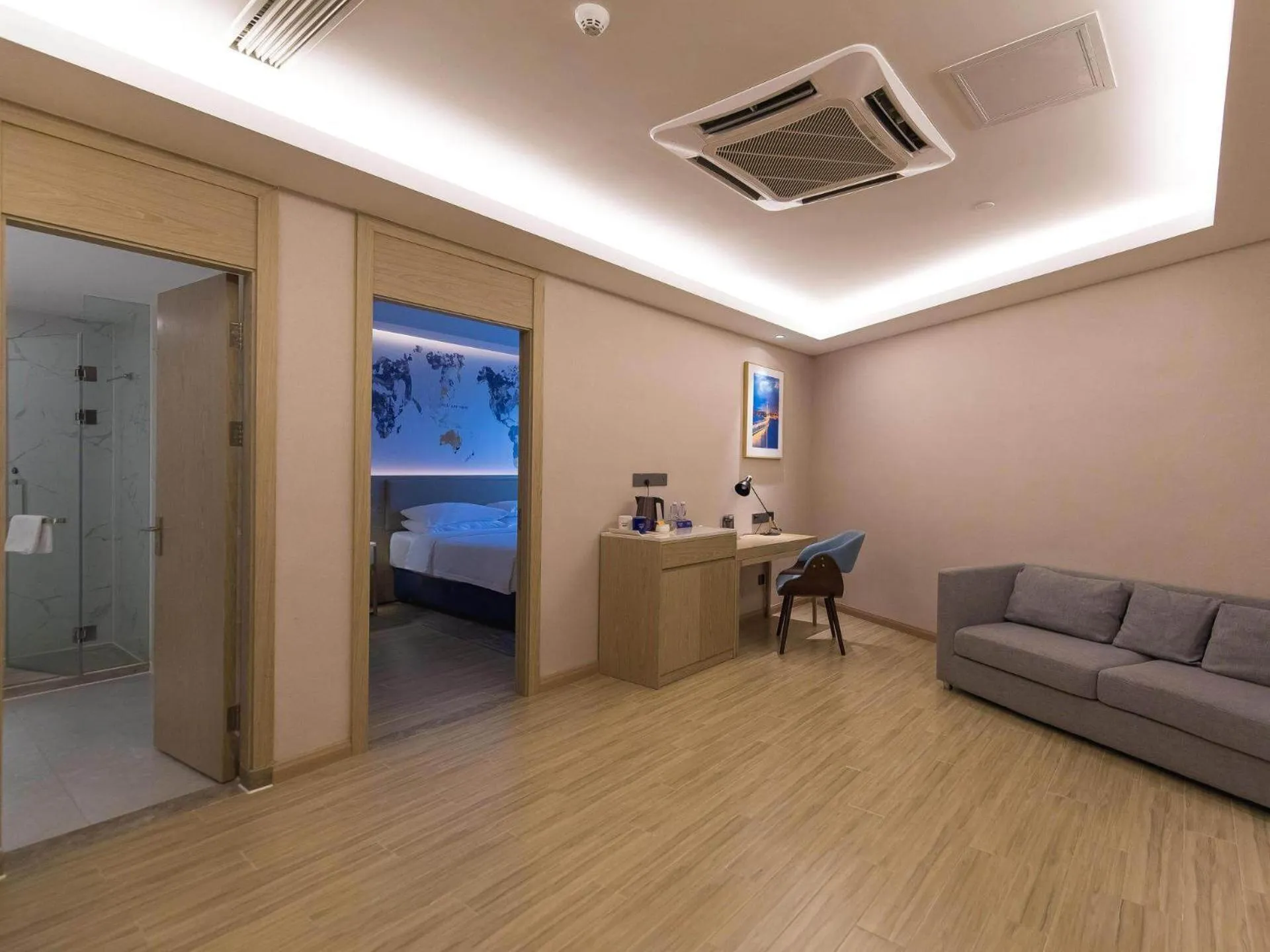 Kyriad Marvelous Hotel Shenzhen Linheng Plaza Liuyue Subway Station