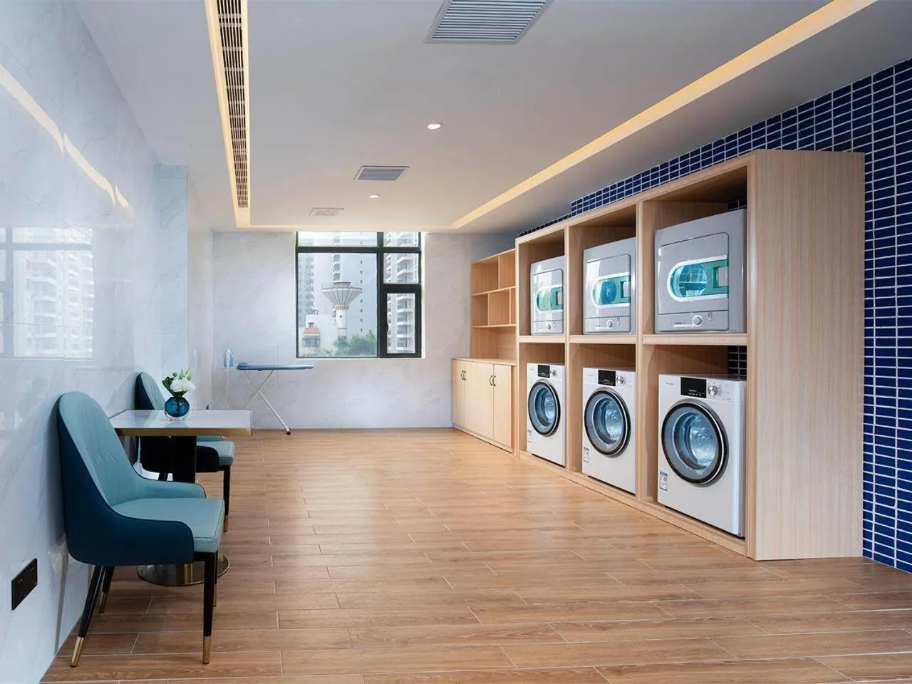 Kyriad Marvelous Hotel Maoming Dianbai Wanda Plaza