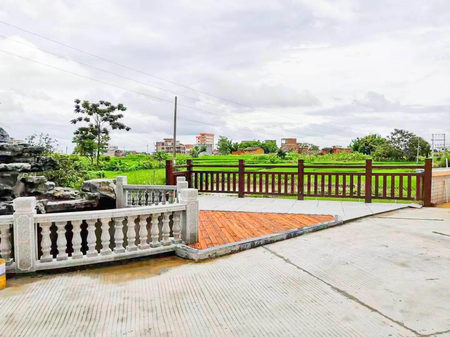 Kyriad Marvelous Hotel Luoding Ring City East Road