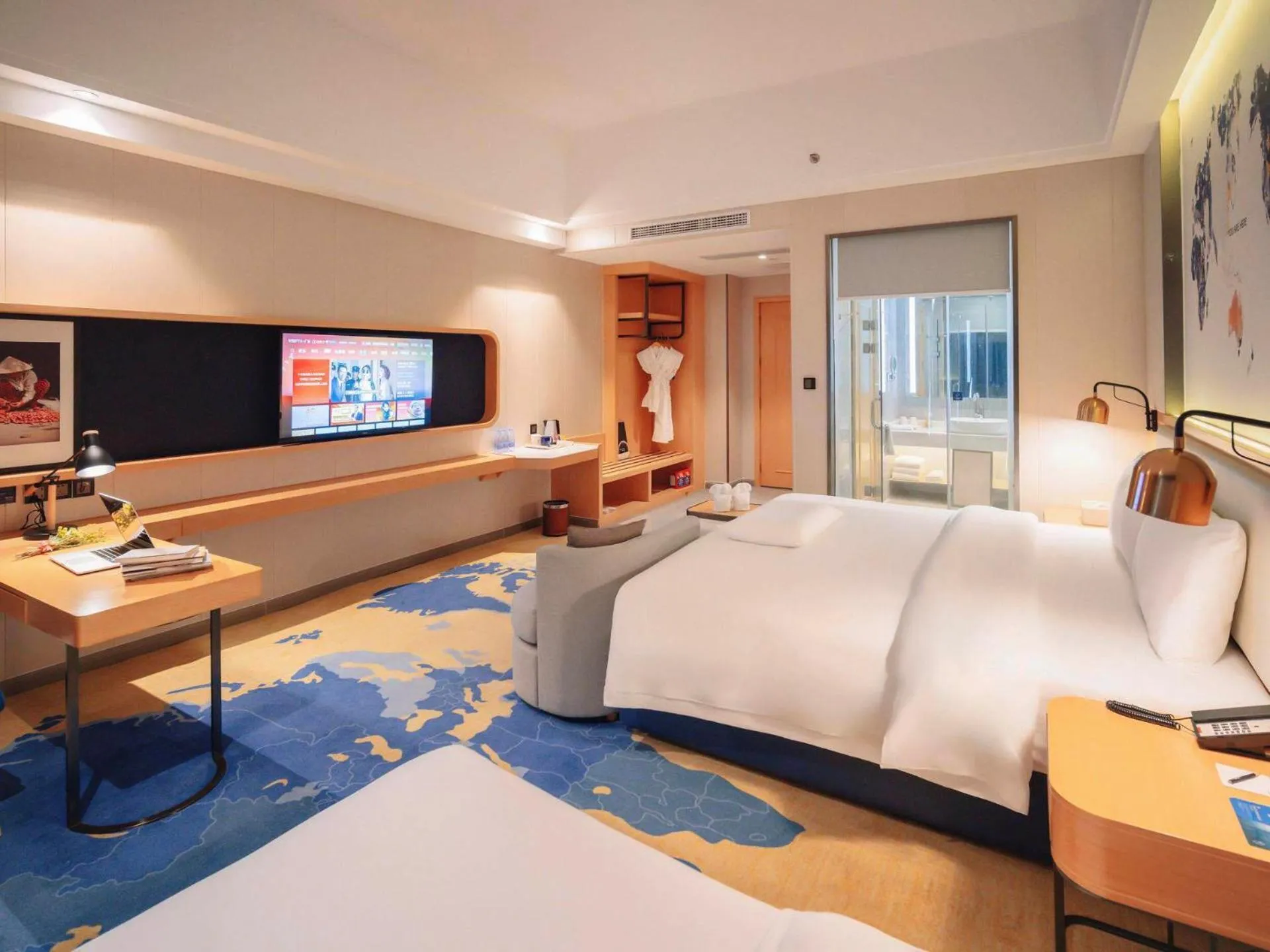 Bed in Kyriad Marvelous Hotel Zhongshan South District Conference Centre