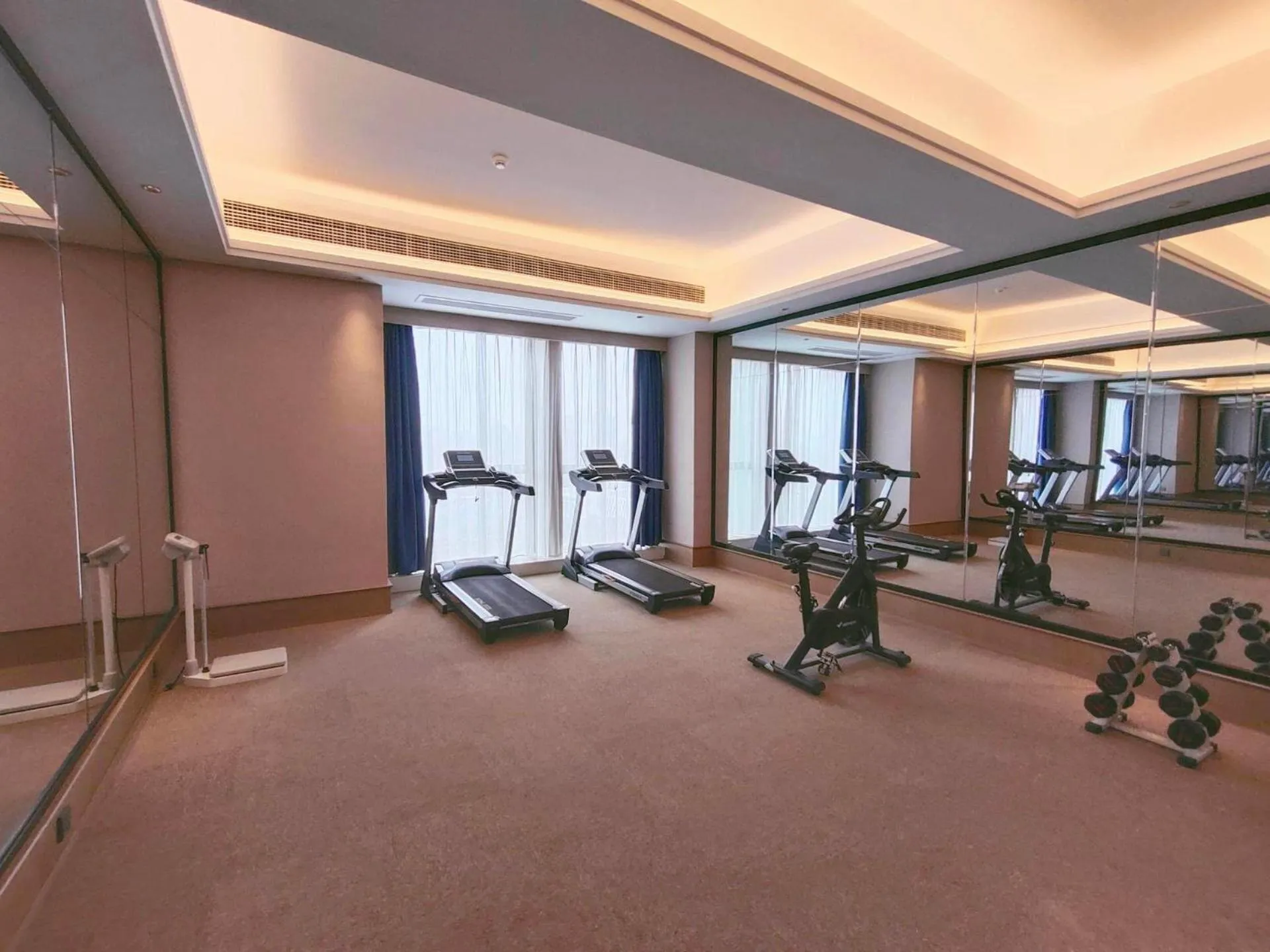 Kyriad Marvelous Hotel Ziyang North Railway Station