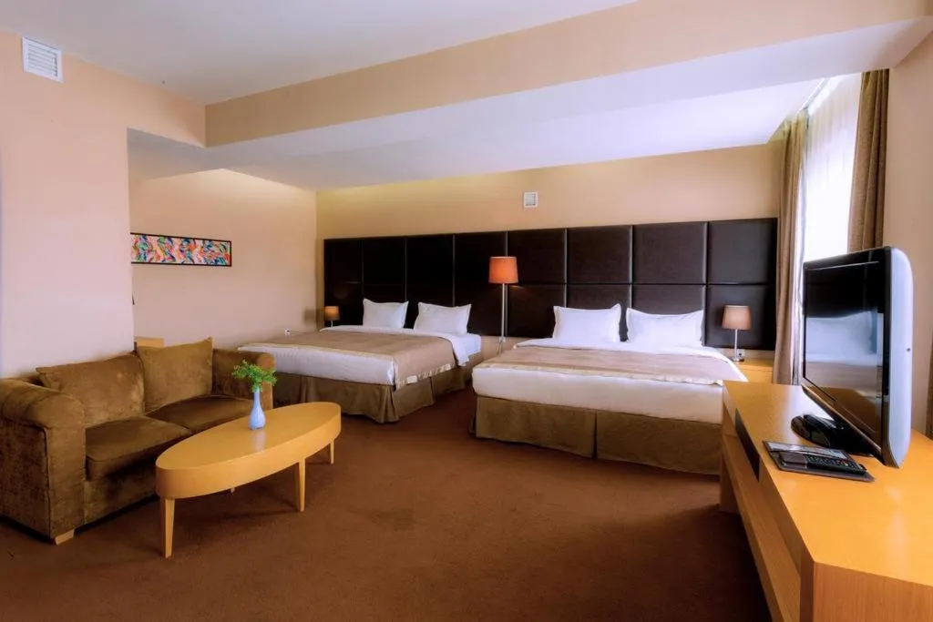 TV and multimedia in The Corporate Hotel and Convention Centre