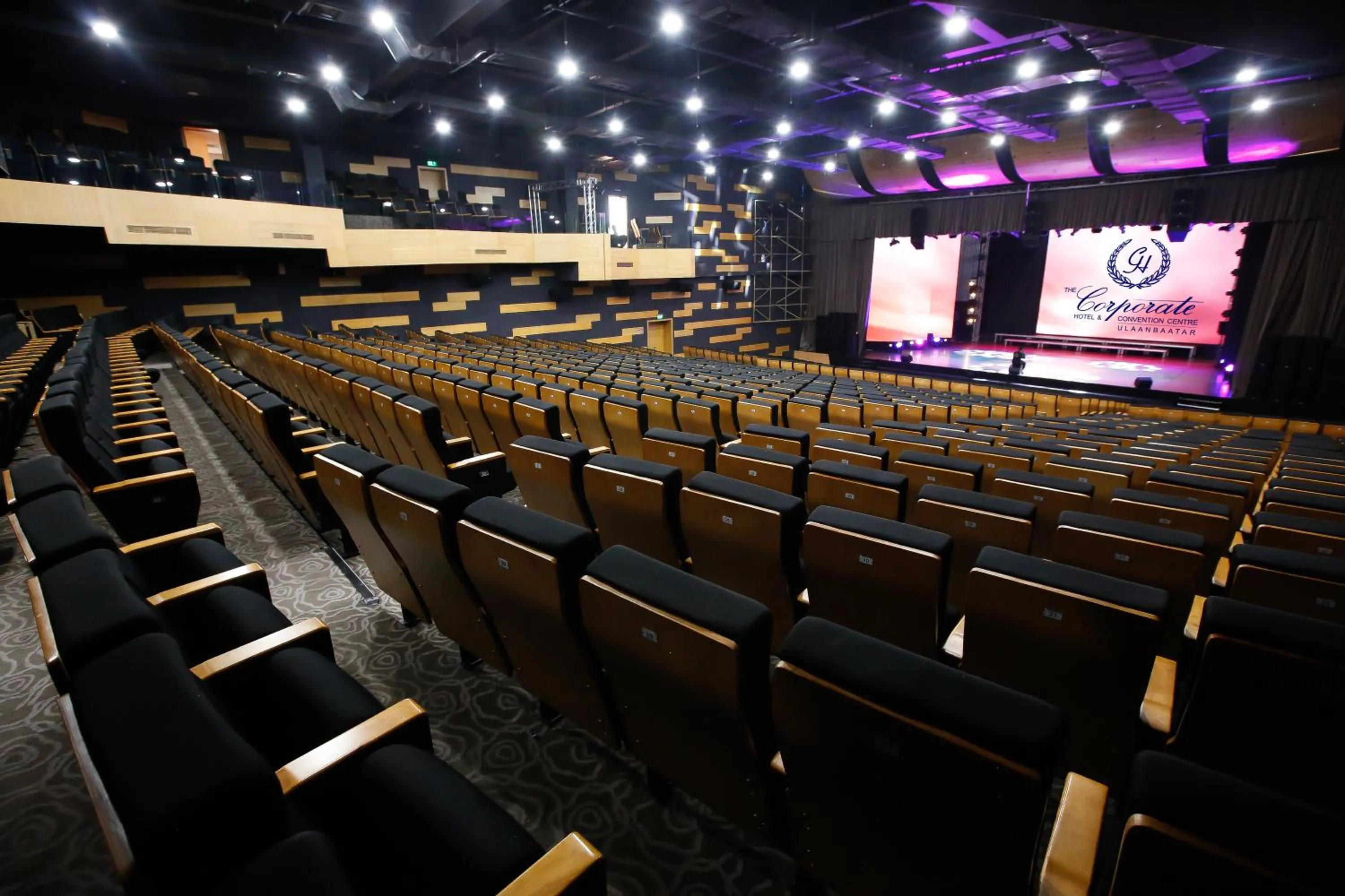 Business facilities in The Corporate Hotel and Convention Centre