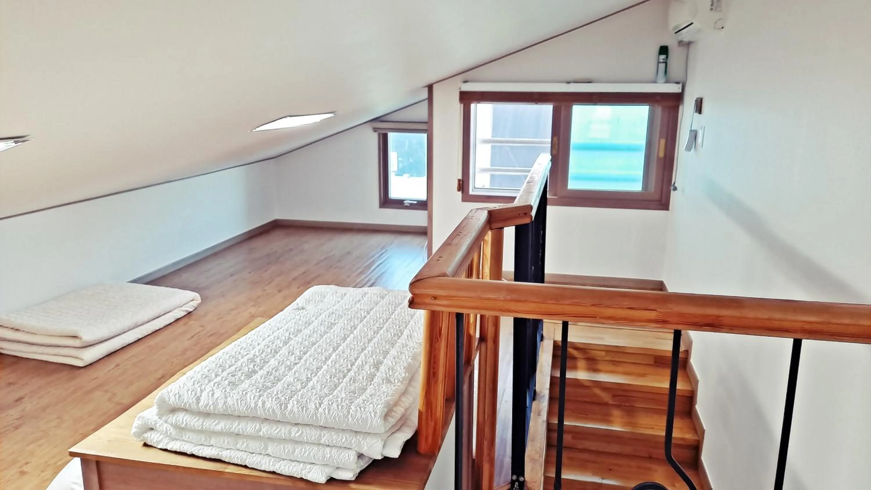 Bed in Jeju Gillime Pension