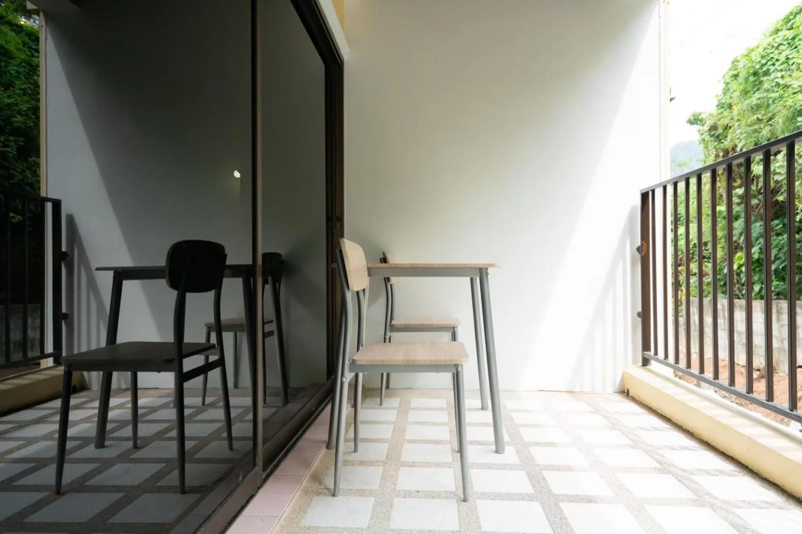 Tri's Miracle Kata Beach Side