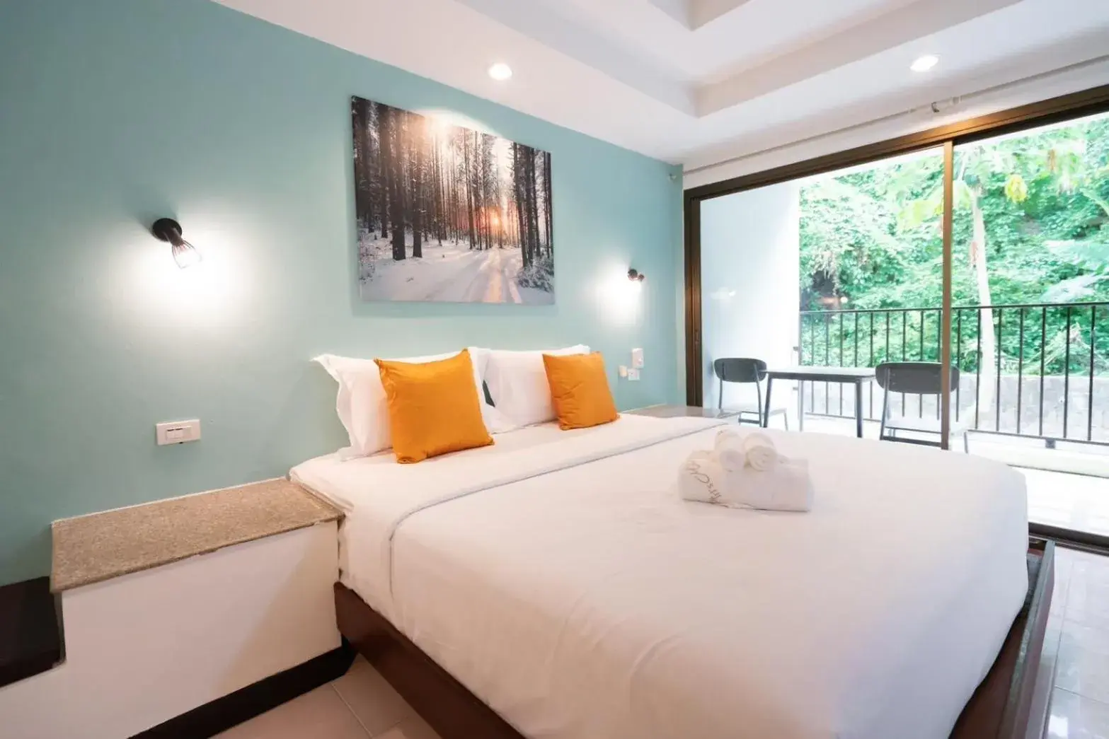 Bed in Tri's Miracle Kata Beach Side Bed in Tri's Miracle Kata Beach Side