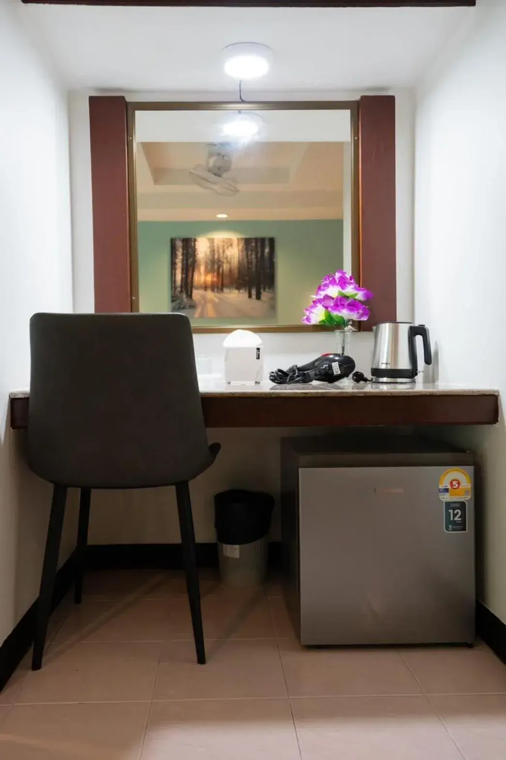 Standard King Room in Tri's Miracle Kata Beach Side Standard King Room in Tri's Miracle Kata Beach Side