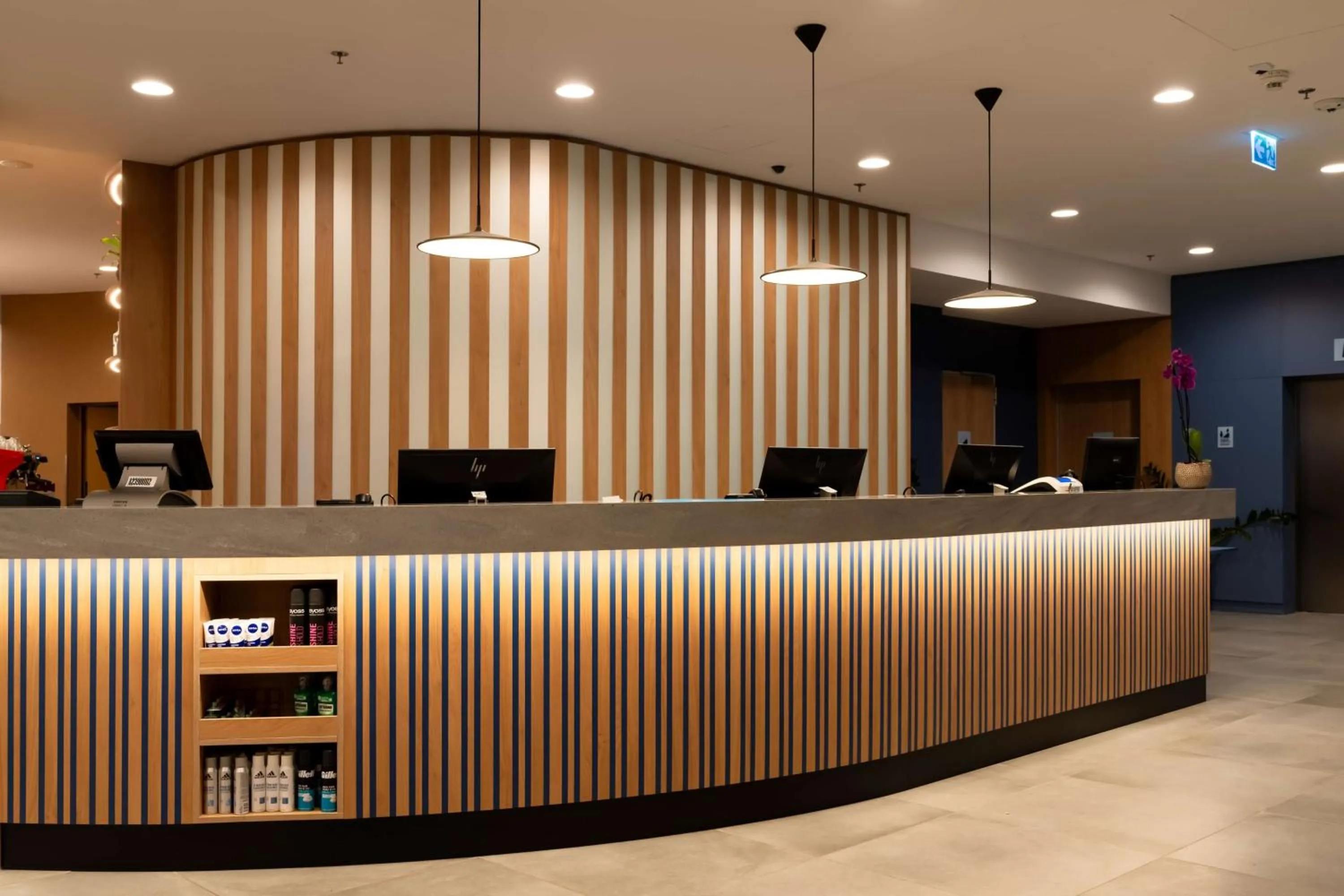 Lobby or reception in Hampton By Hilton Budapest City Centre