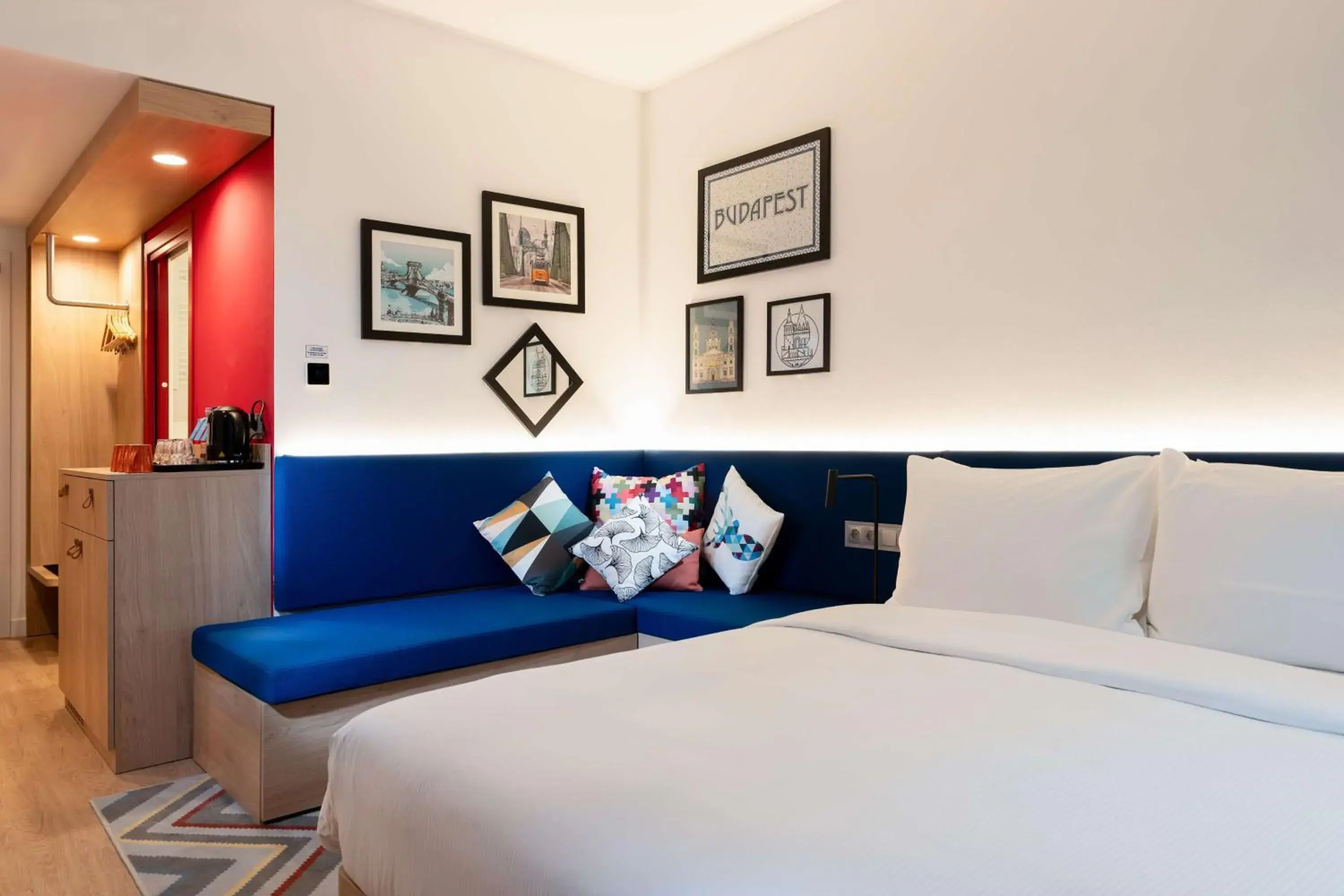 Living room, Bed in Hampton By Hilton Budapest City Centre Living room, Bed in Hampton By Hilton Budapest City Centre
