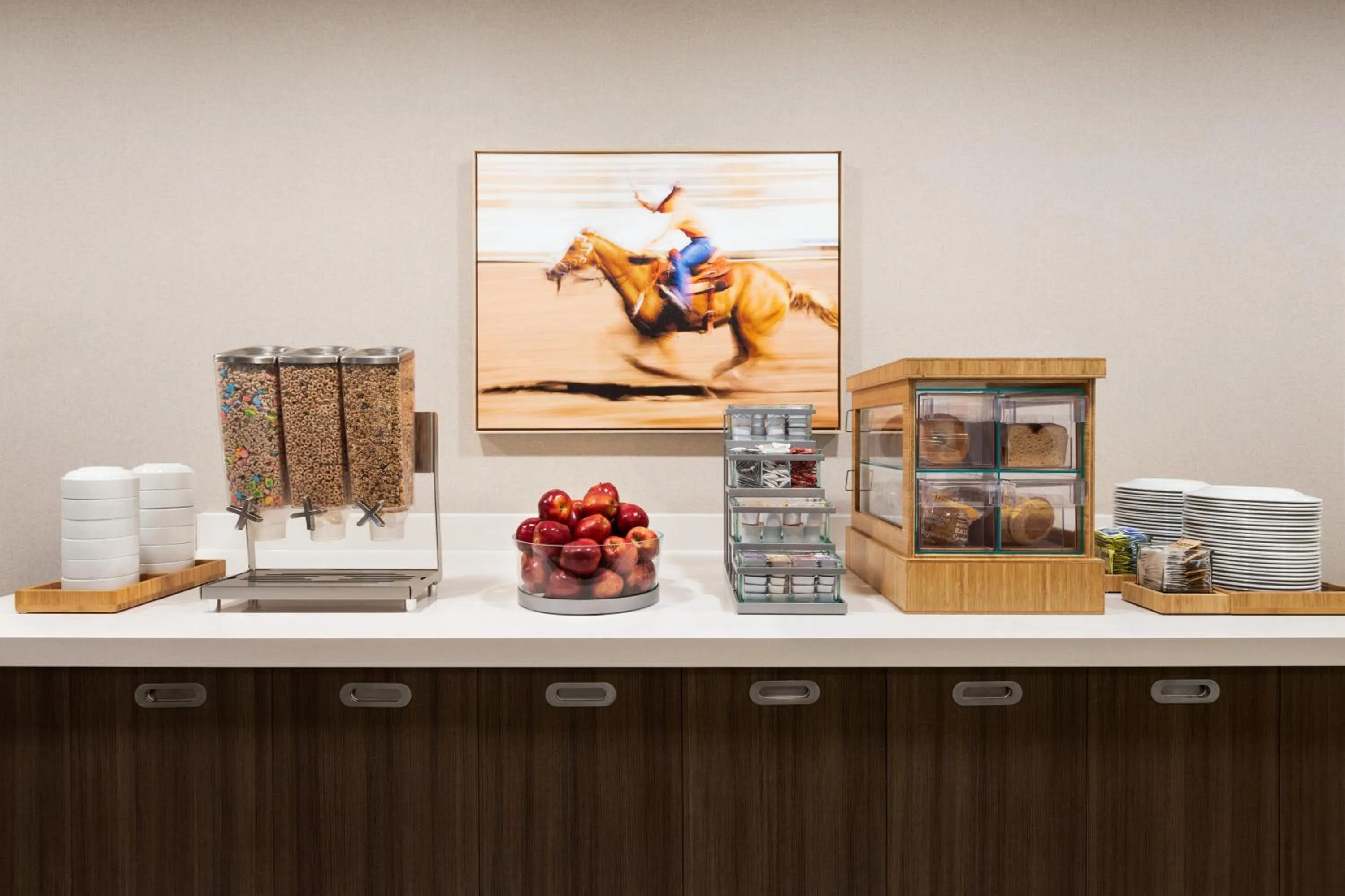 Breakfast in Home2 Suites By Hilton Cheyenne