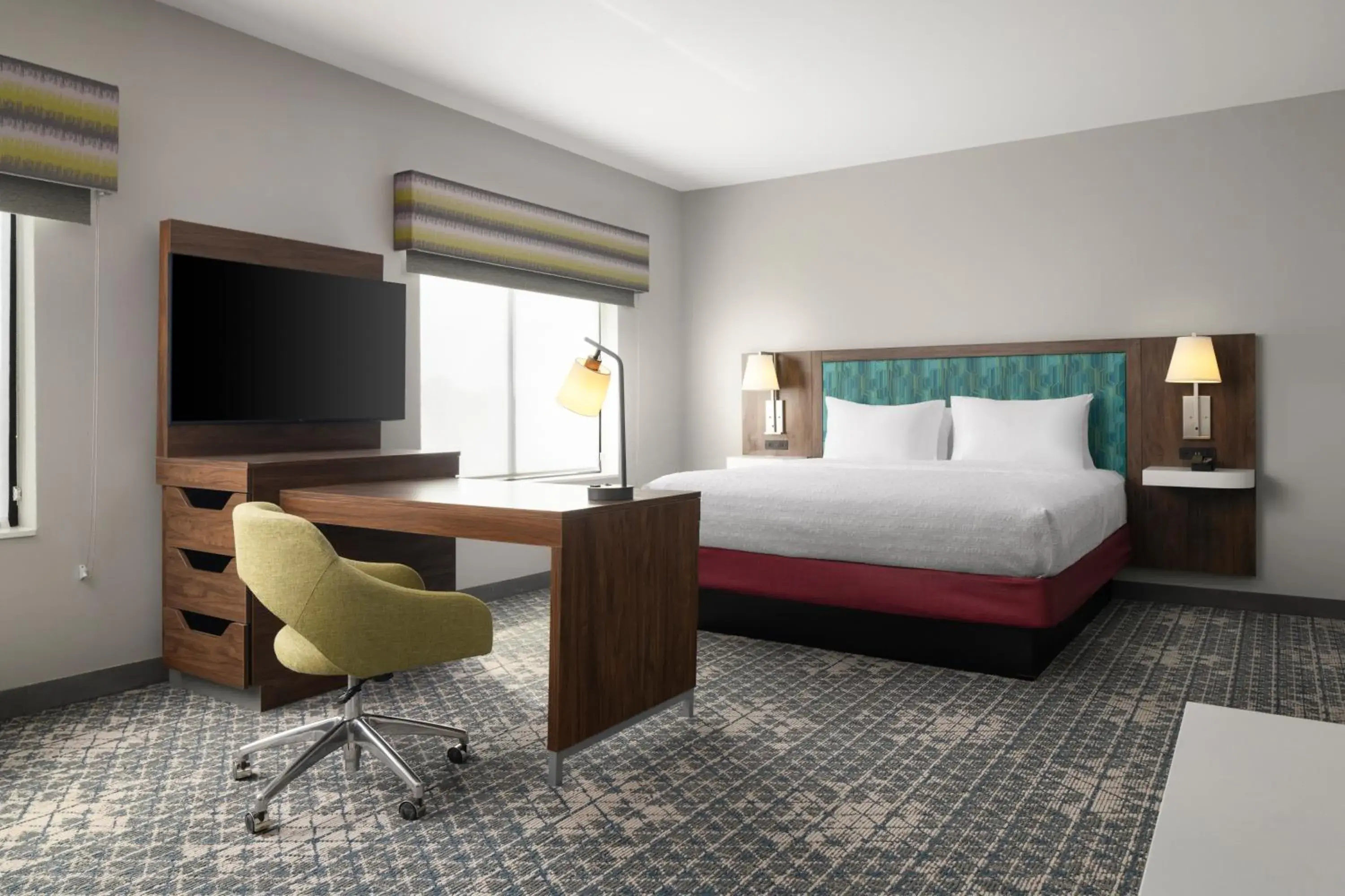 Bed in Hampton Inn & Suites Somerset Bed in Hampton Inn & Suites Somerset