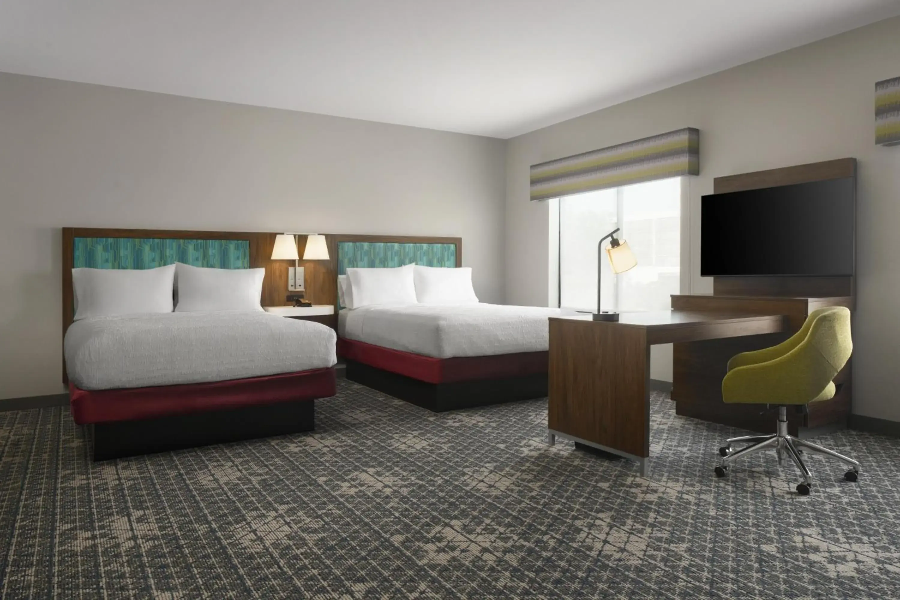 Bed in Hampton Inn & Suites Somerset Bed in Hampton Inn & Suites Somerset