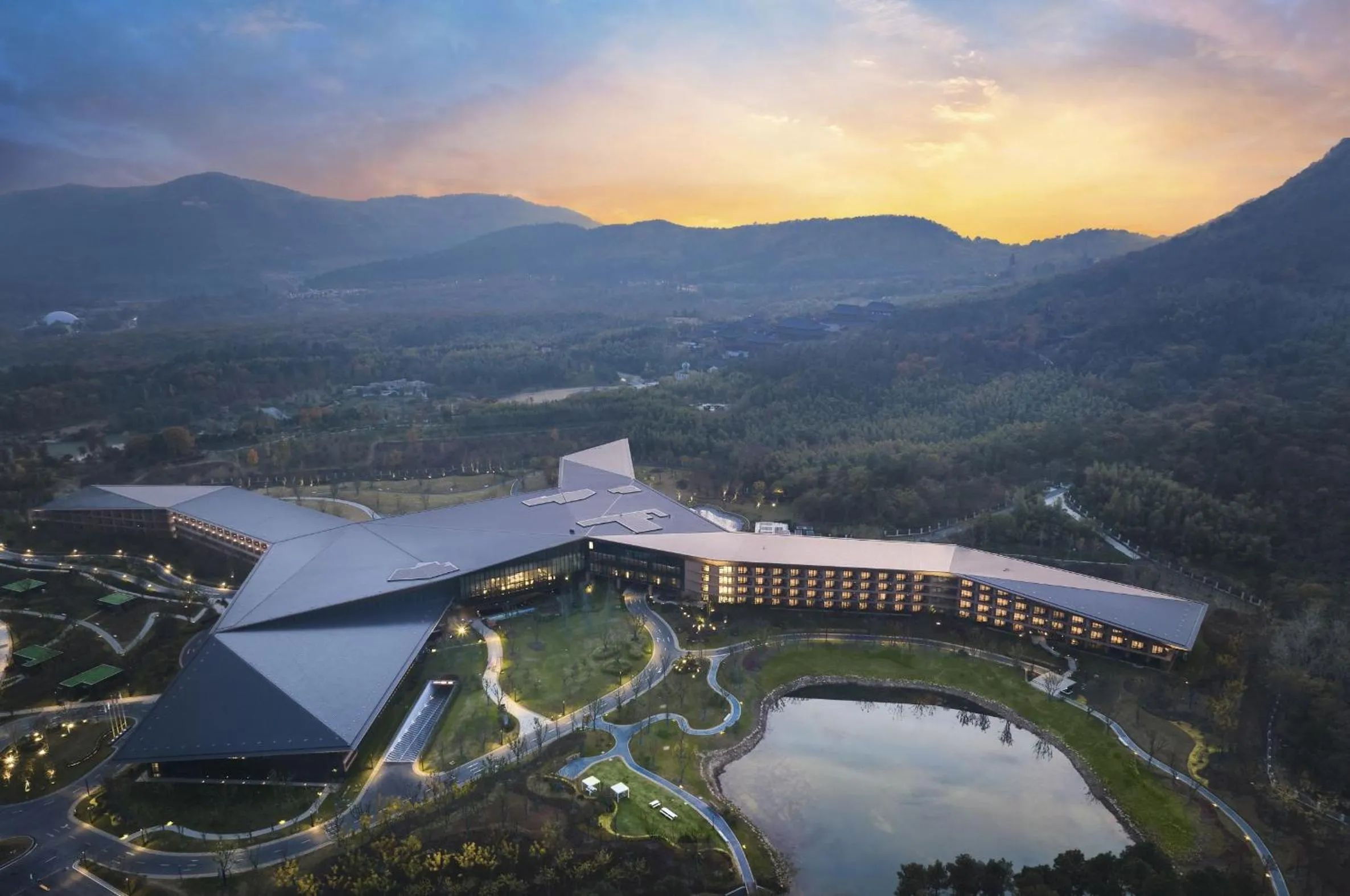 Off site in Hilton Nanjing Niushoushan