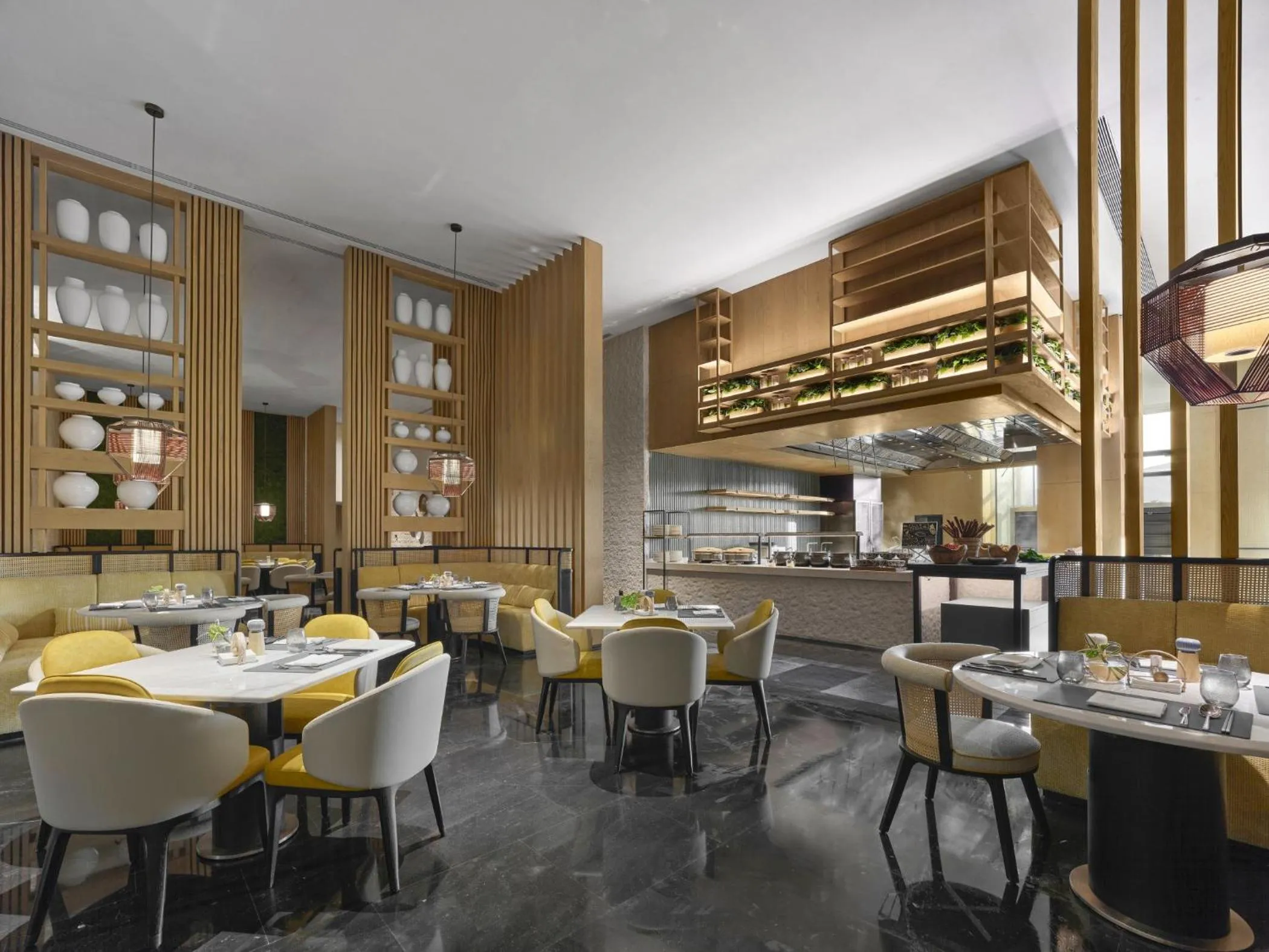 Restaurant/places to eat in Hilton Nanjing Niushoushan