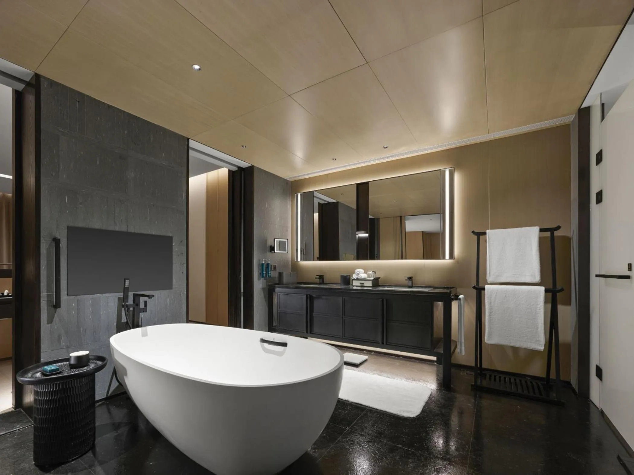 Toilet in Hilton Nanjing Niushoushan