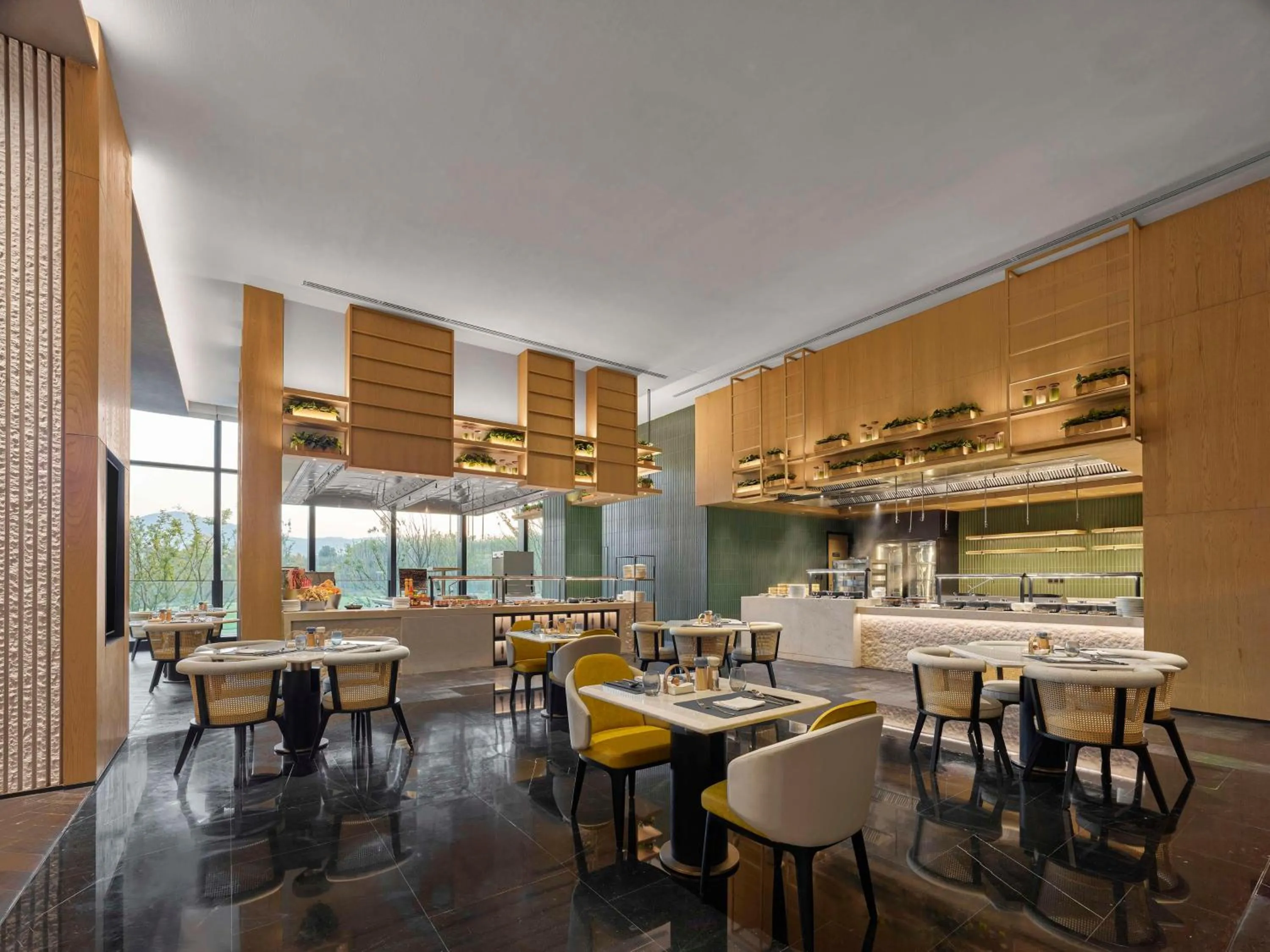 Restaurant/places to eat in Hilton Nanjing Niushoushan