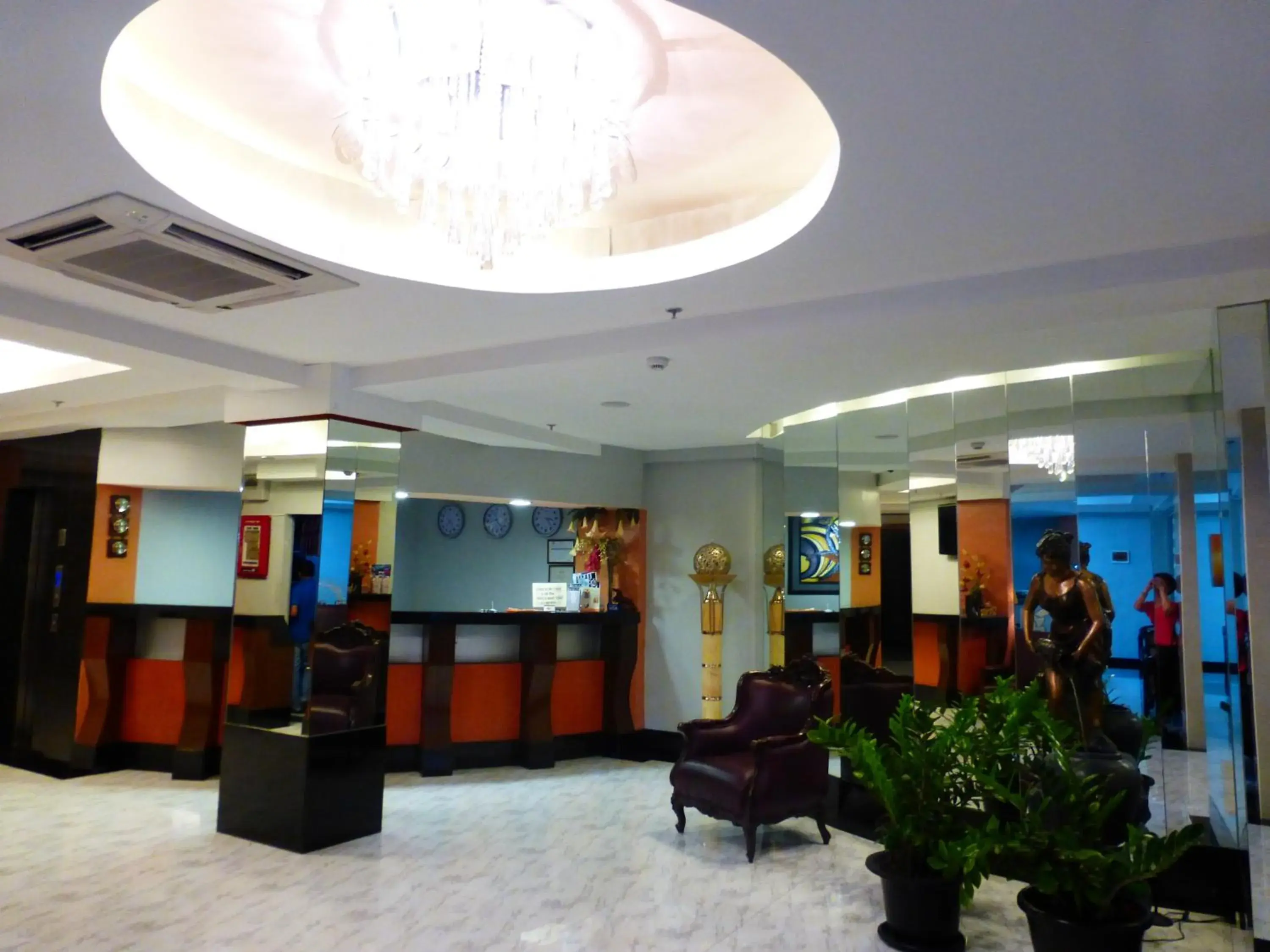 Lobby or reception in Silver Oaks Suites & Hotel Lobby or reception in Silver Oaks Suites & Hotel