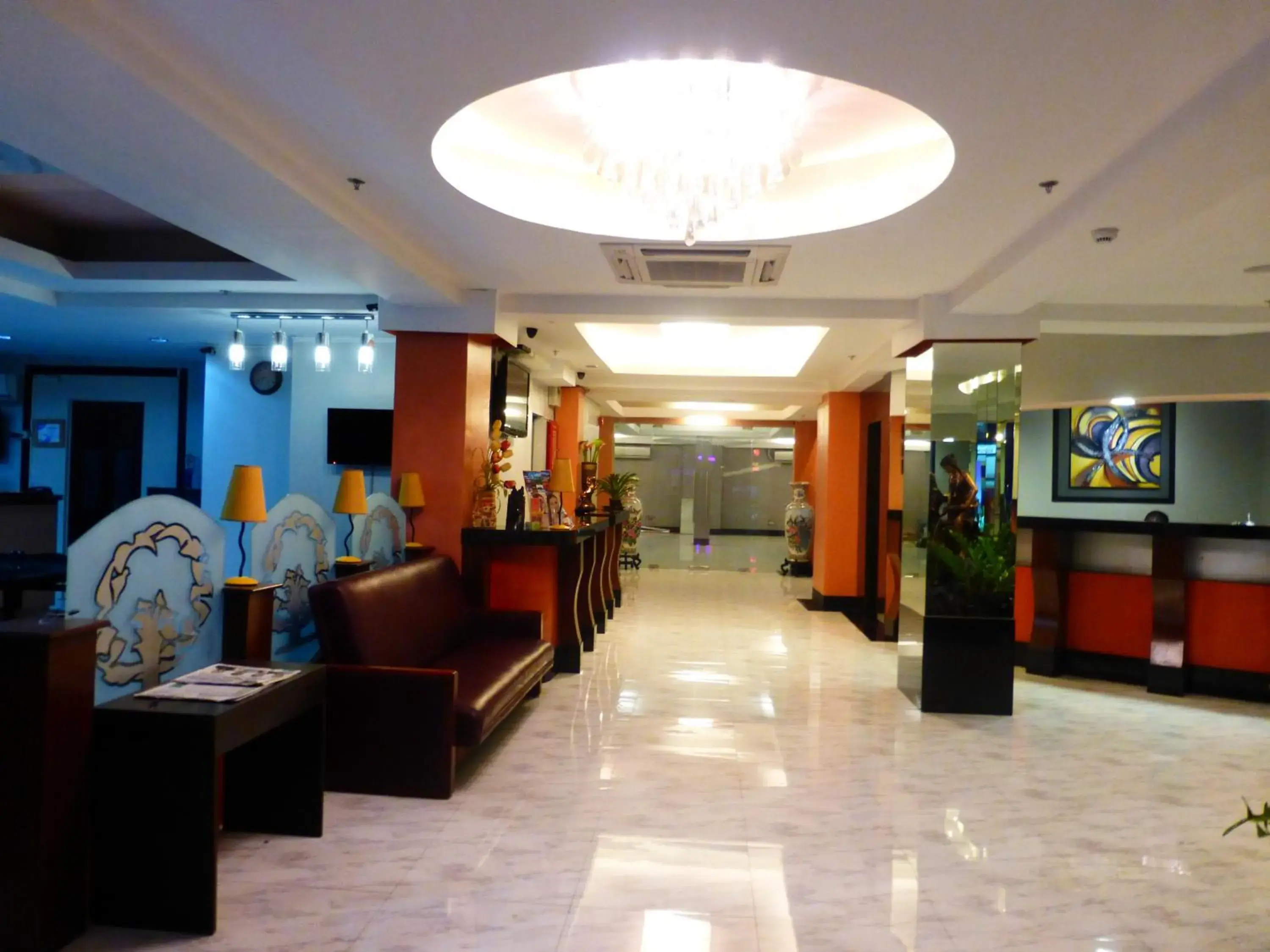 Lobby or reception in Silver Oaks Suites & Hotel Lobby or reception in Silver Oaks Suites & Hotel