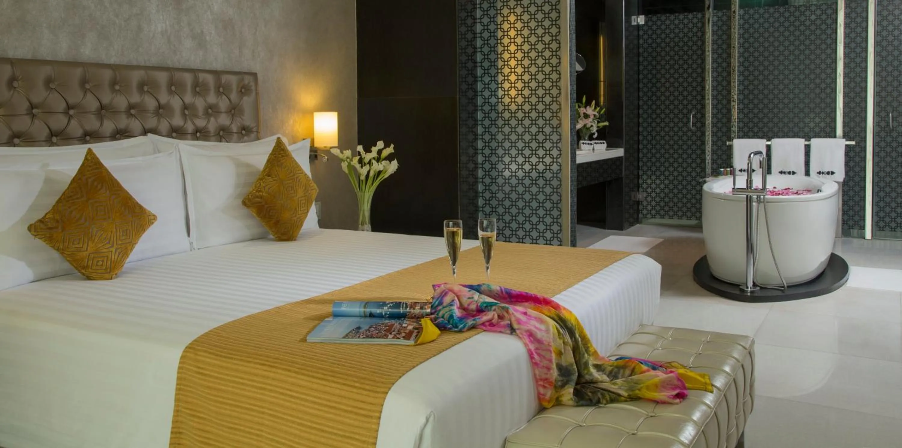 Bedroom in The Deltin