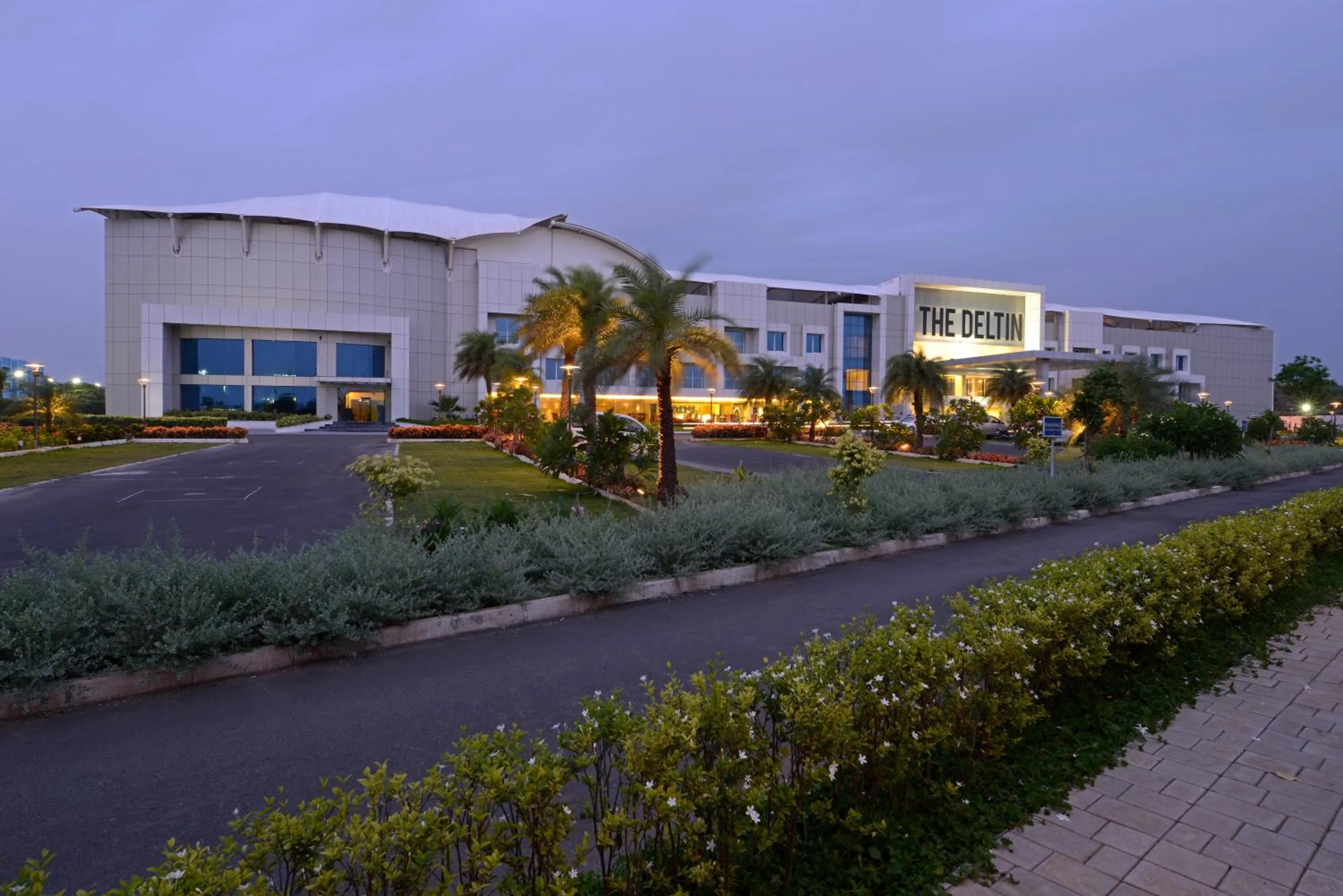 Facade/entrance in The Deltin