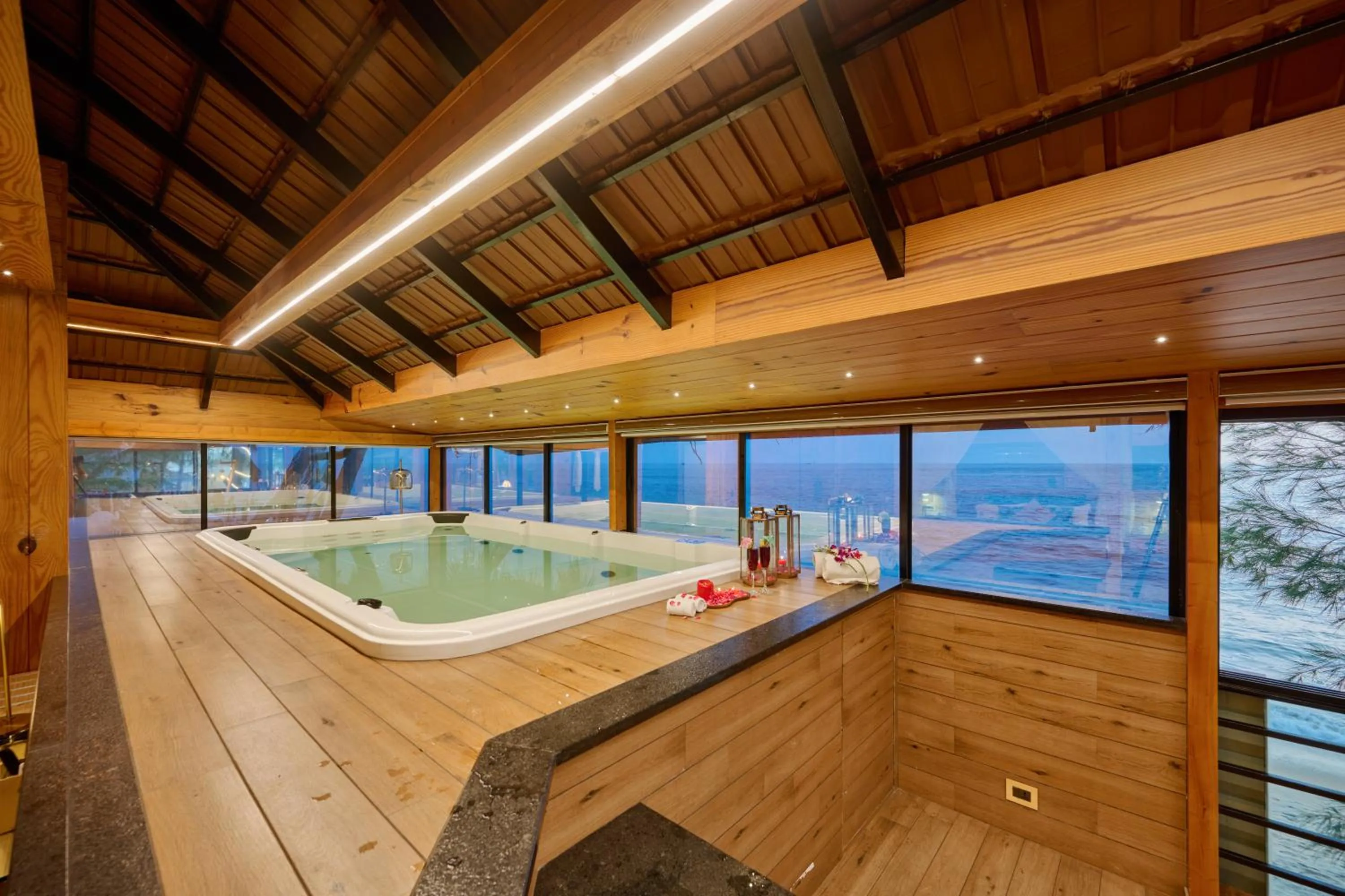 Maliekal Heritance Cherai Beach Cochin