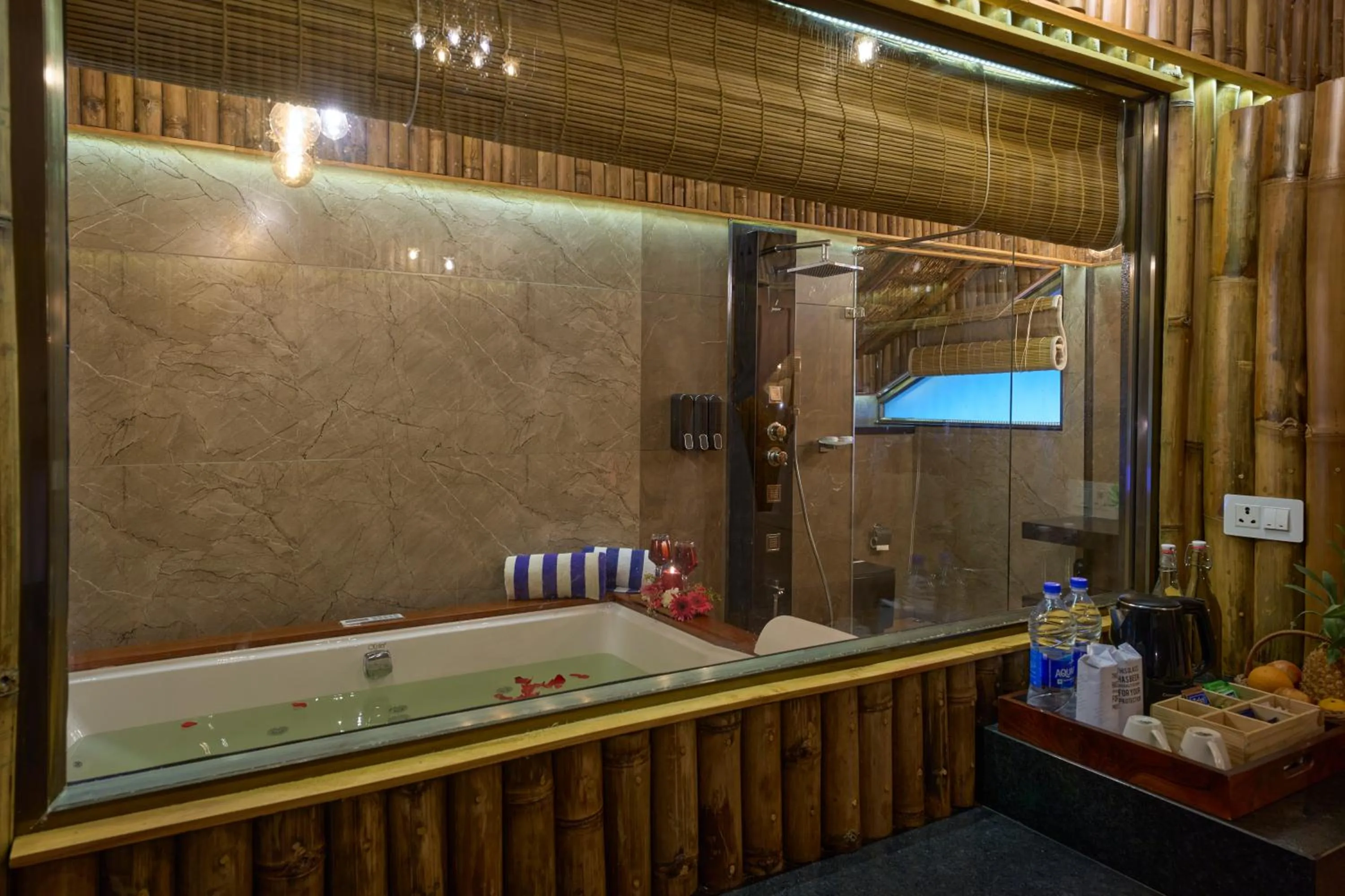 Maliekal Heritance Cherai Beach Cochin