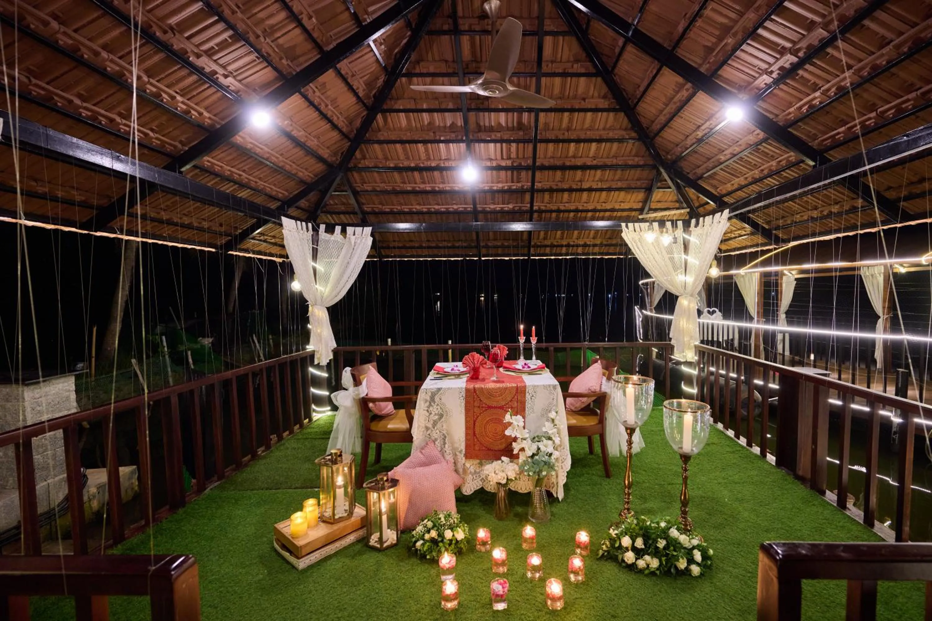 Maliekal Heritance Cherai Beach Cochin