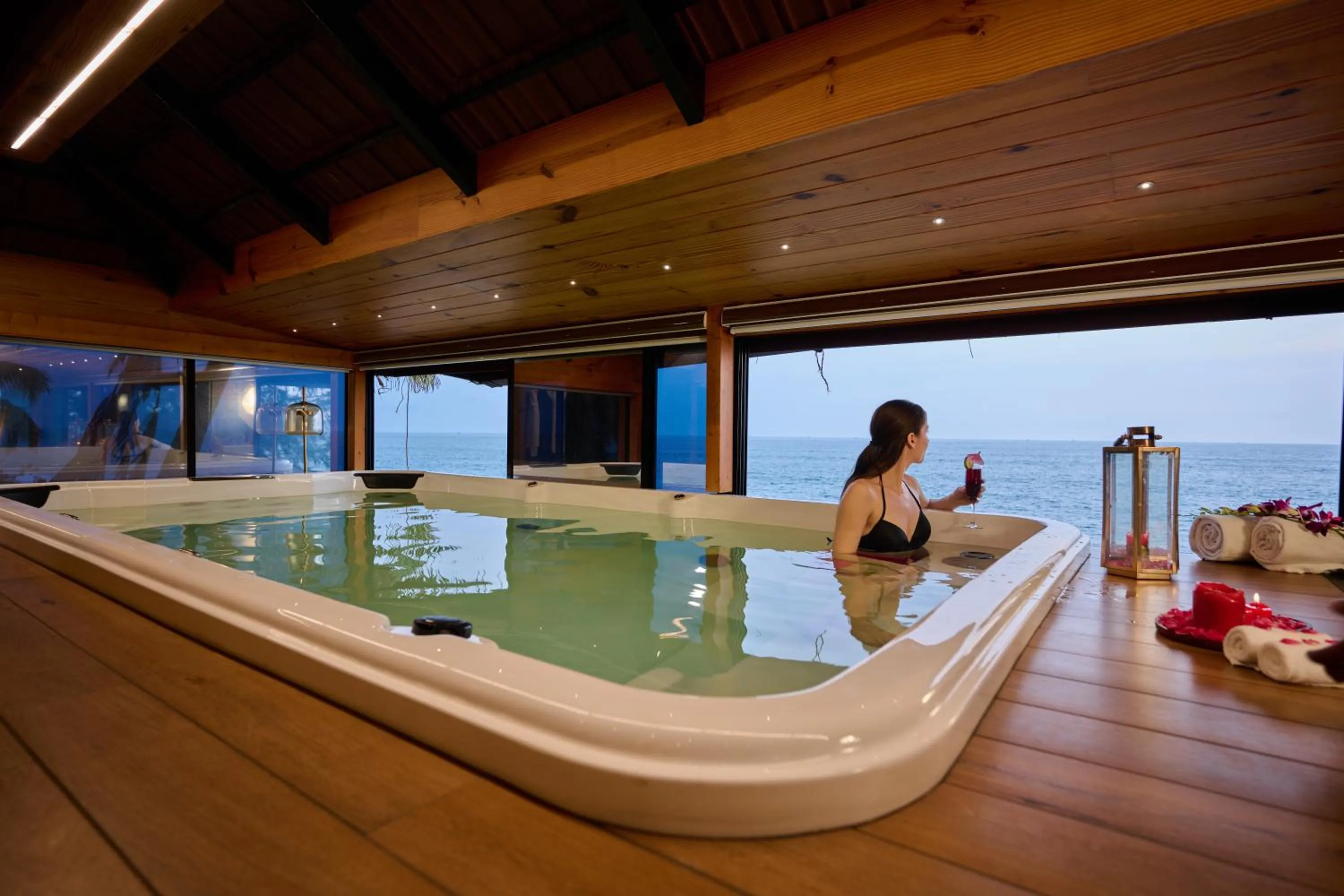 Maliekal Heritance Cherai Beach Cochin