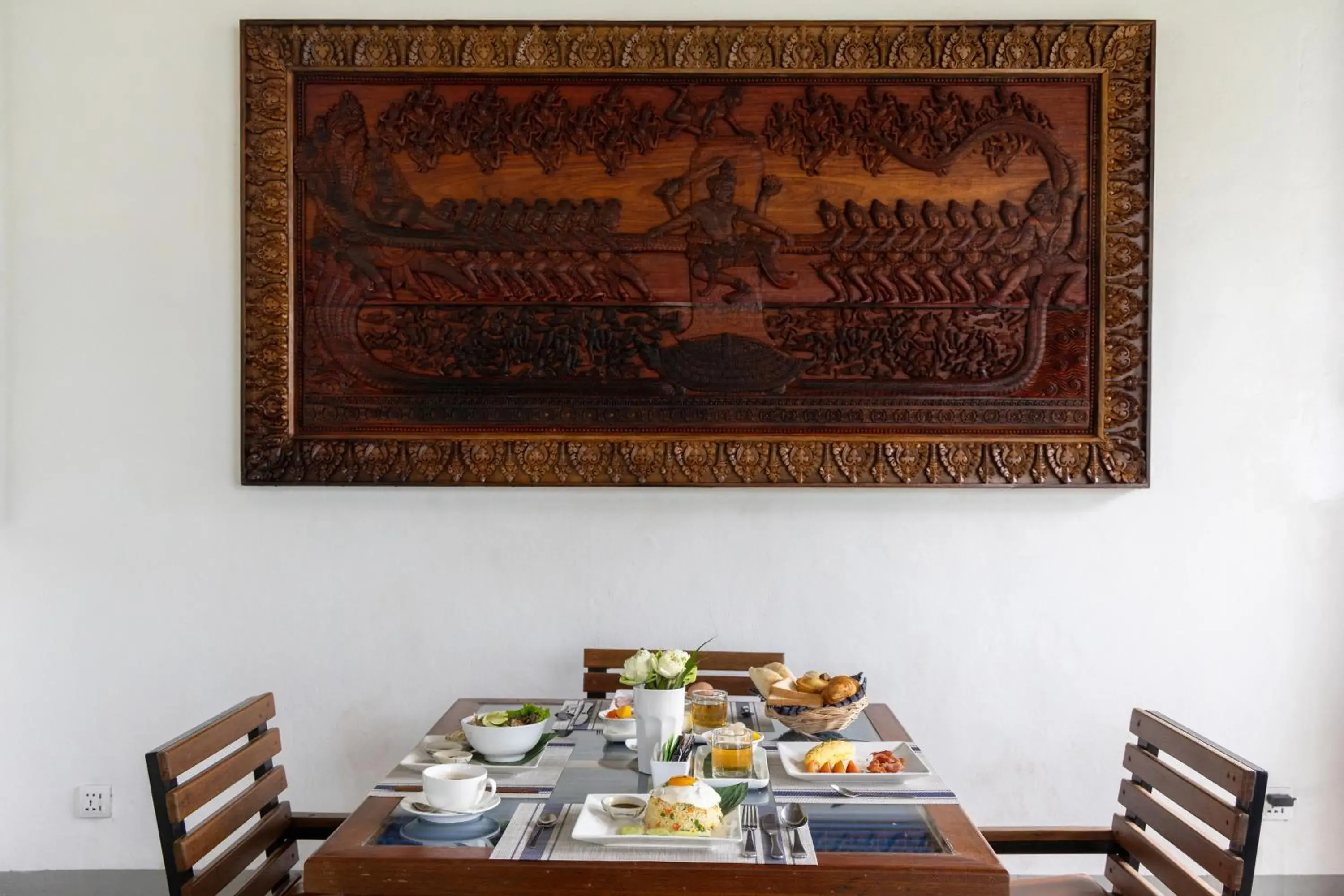 Restaurant/places to eat in Atoh's Maison Restaurant/places to eat in Atoh's Maison