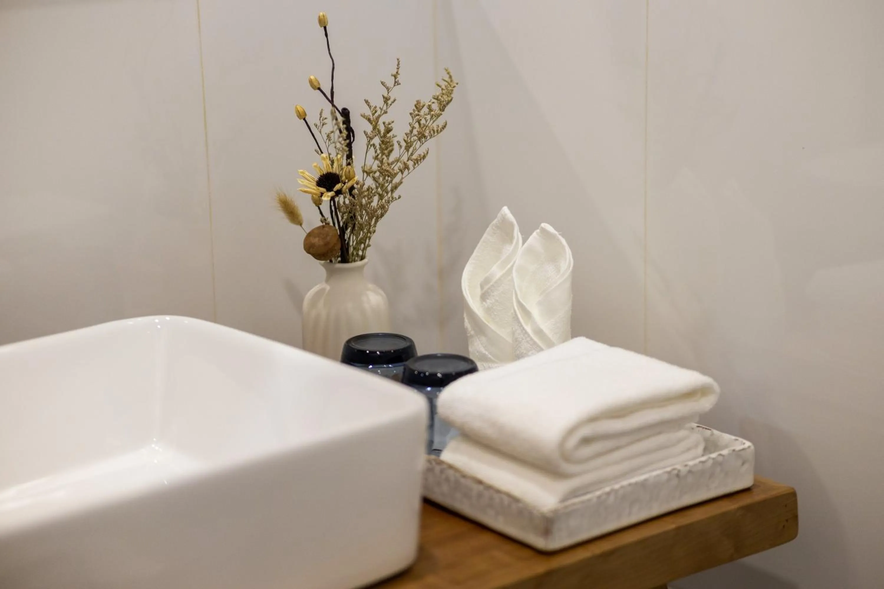 Bathroom in Atoh's Maison