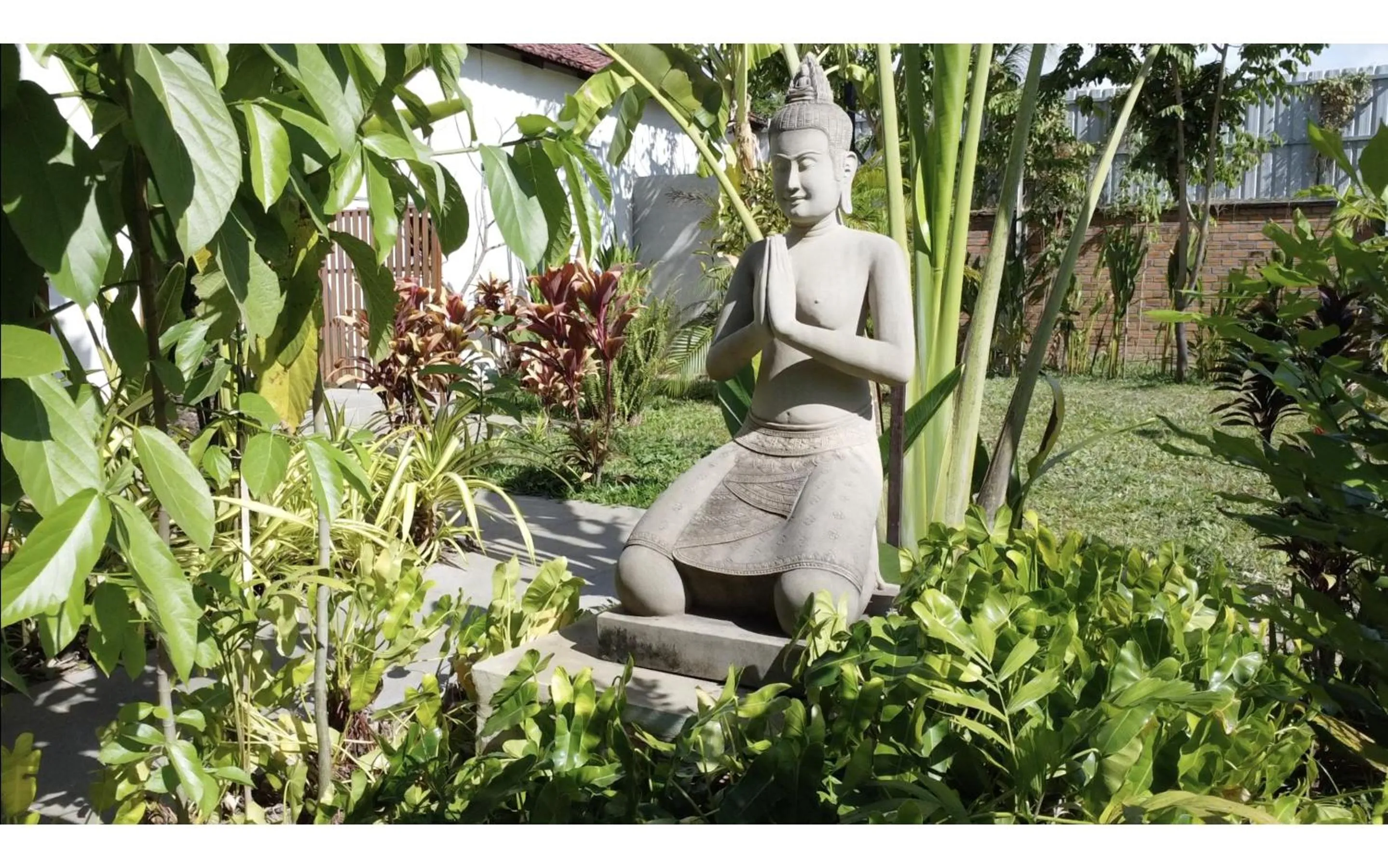 Property building in Atoh's Maison