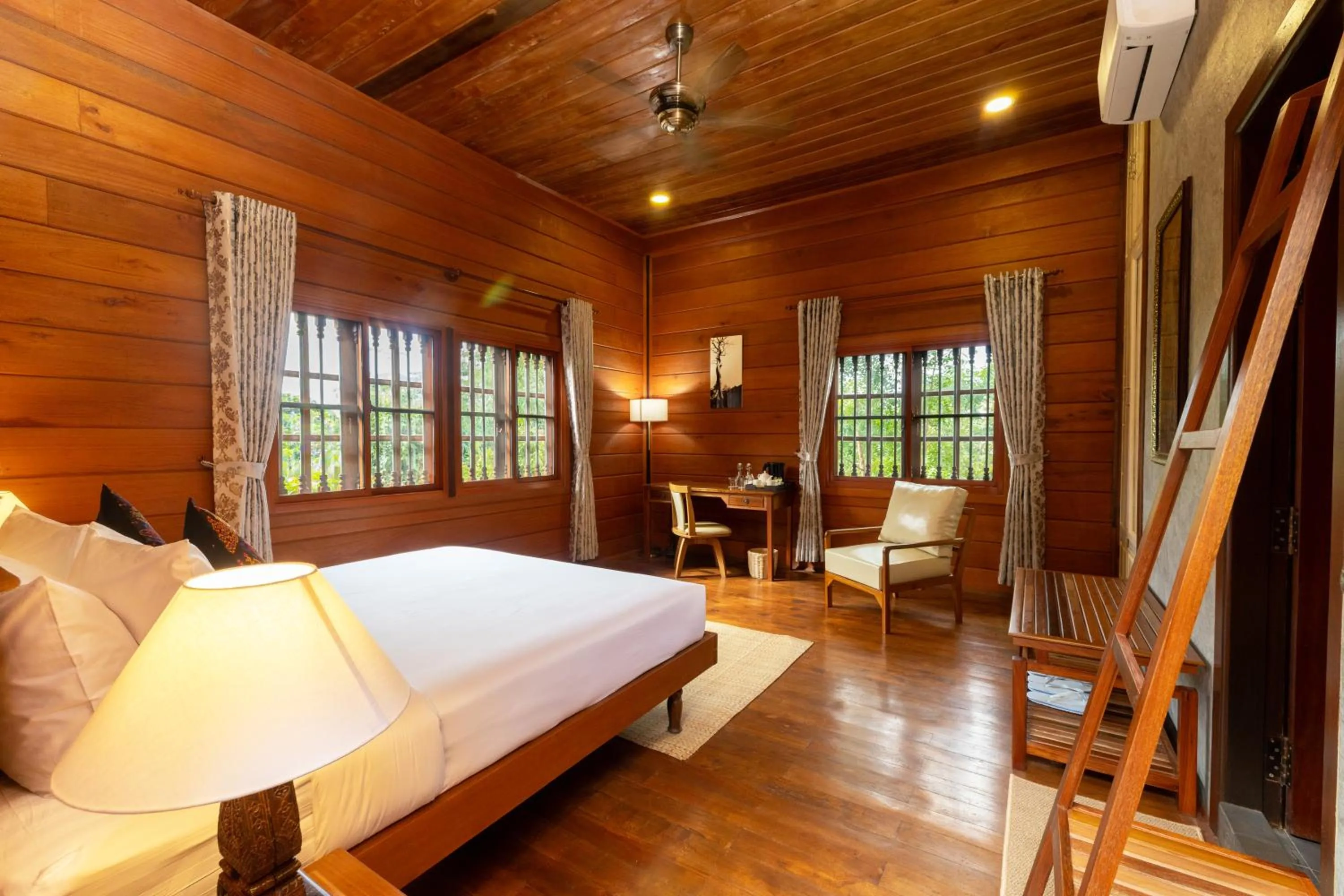 Bedroom, Bed in Atoh's Maison