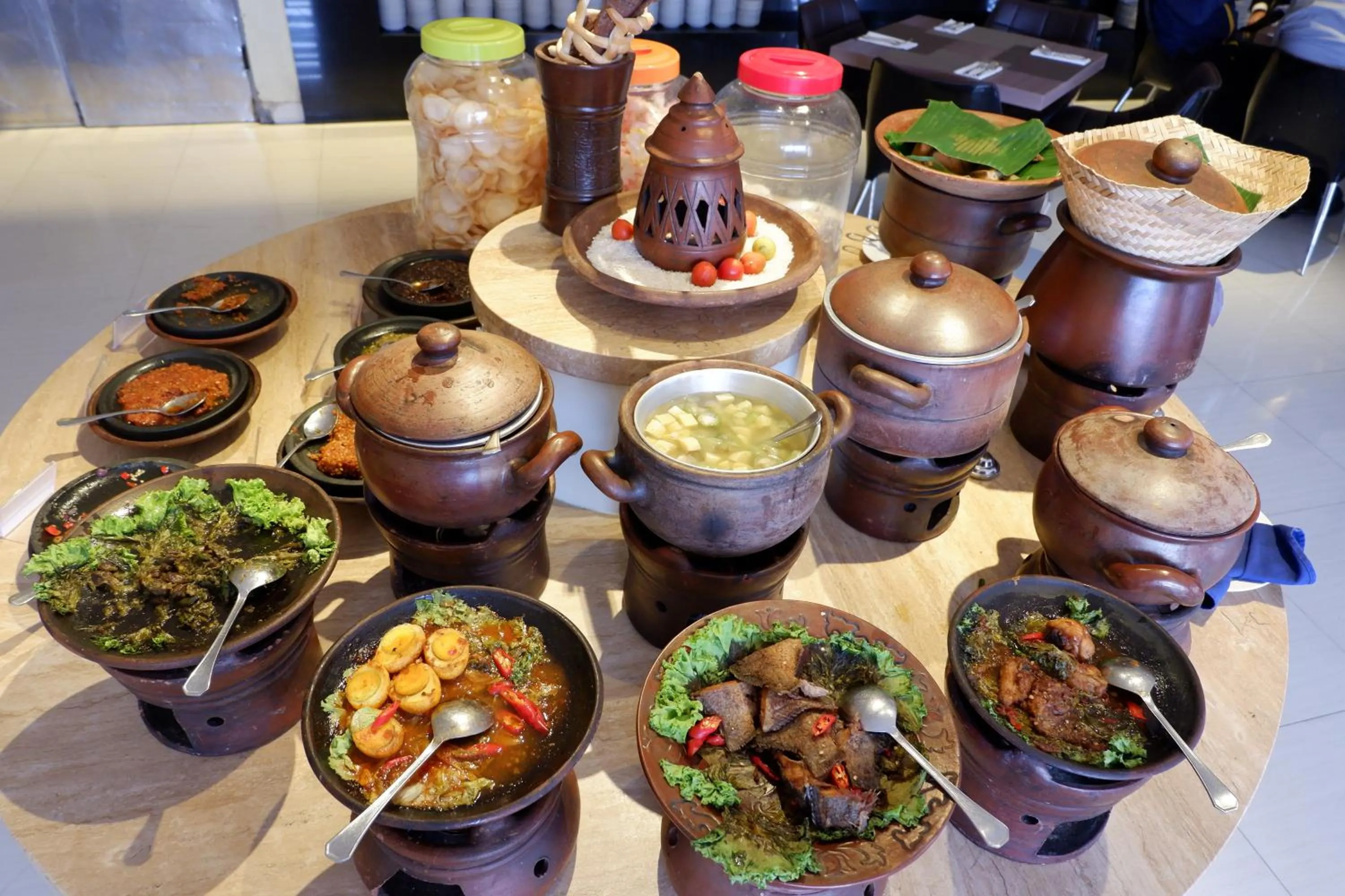 Breakfast in CROWN PRINCE Hotel Surabaya Managed by Midtown Indonesia