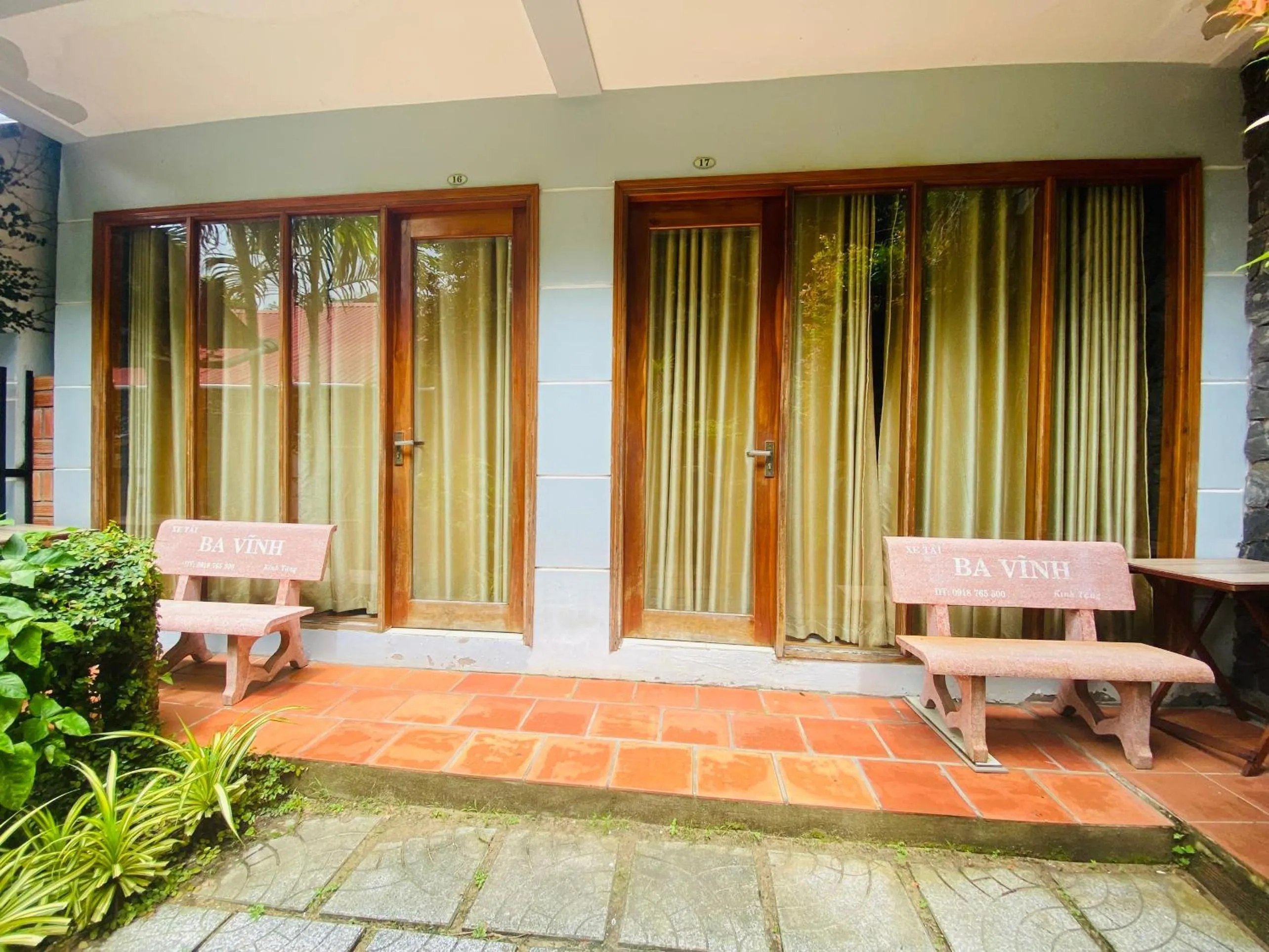 Property building in Dong Xuan Hong Hotel